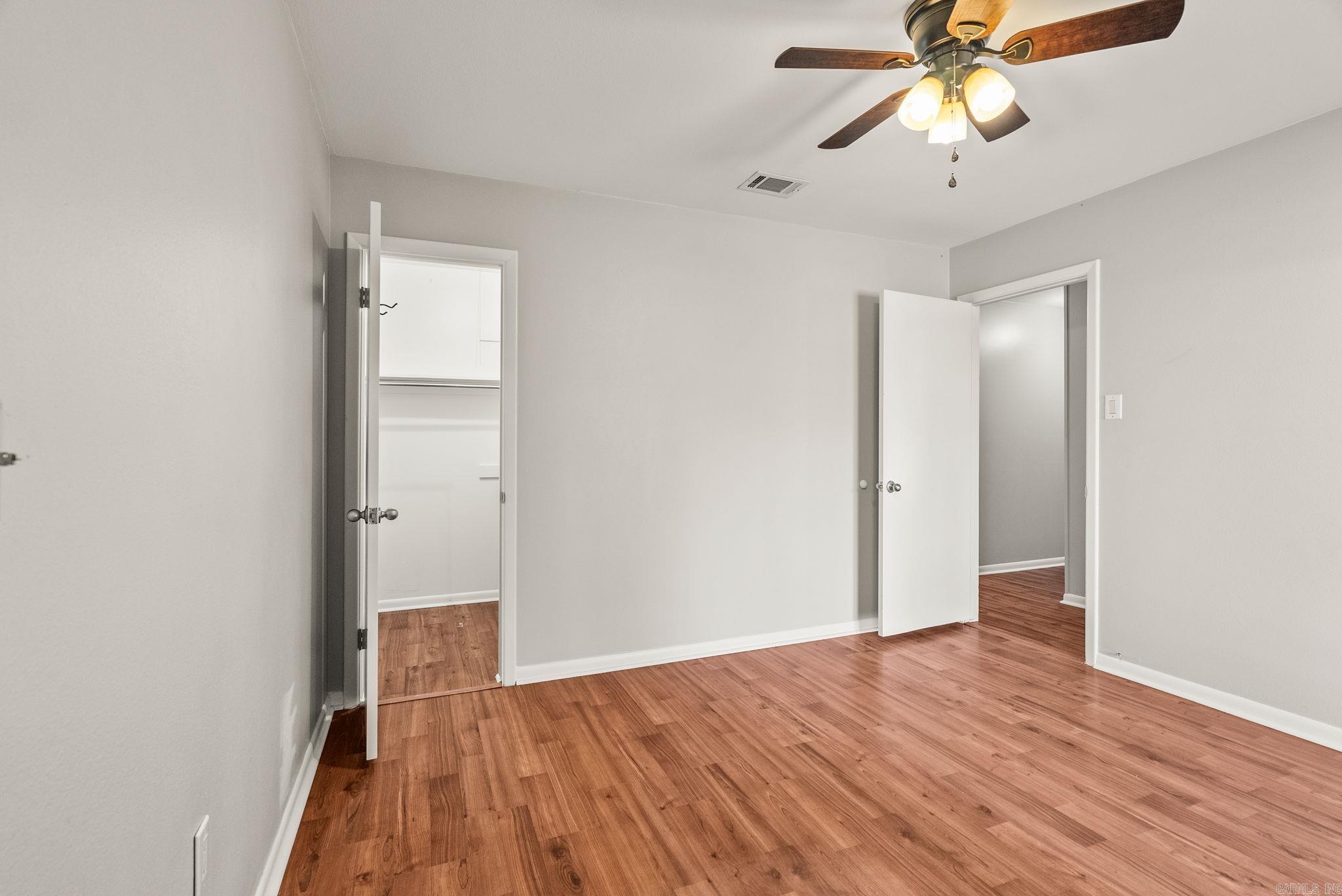 SMOKING OAKS ADD - Residential