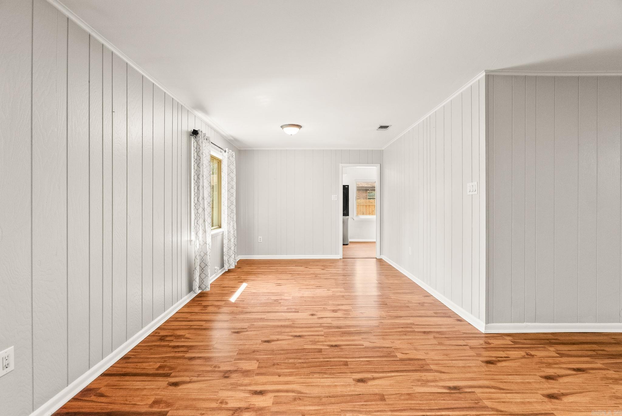 SMOKING OAKS ADD - Residential