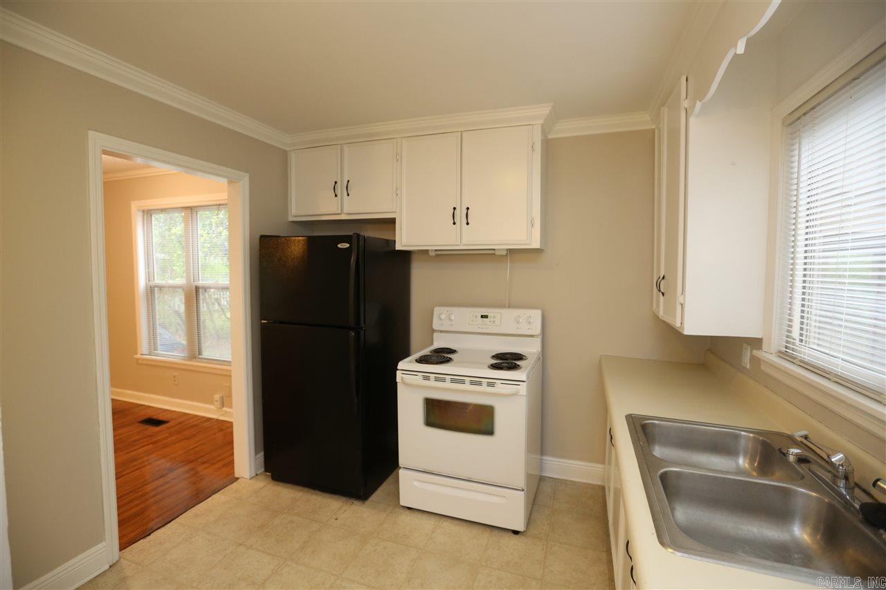 Queens Manor - Residential Lease