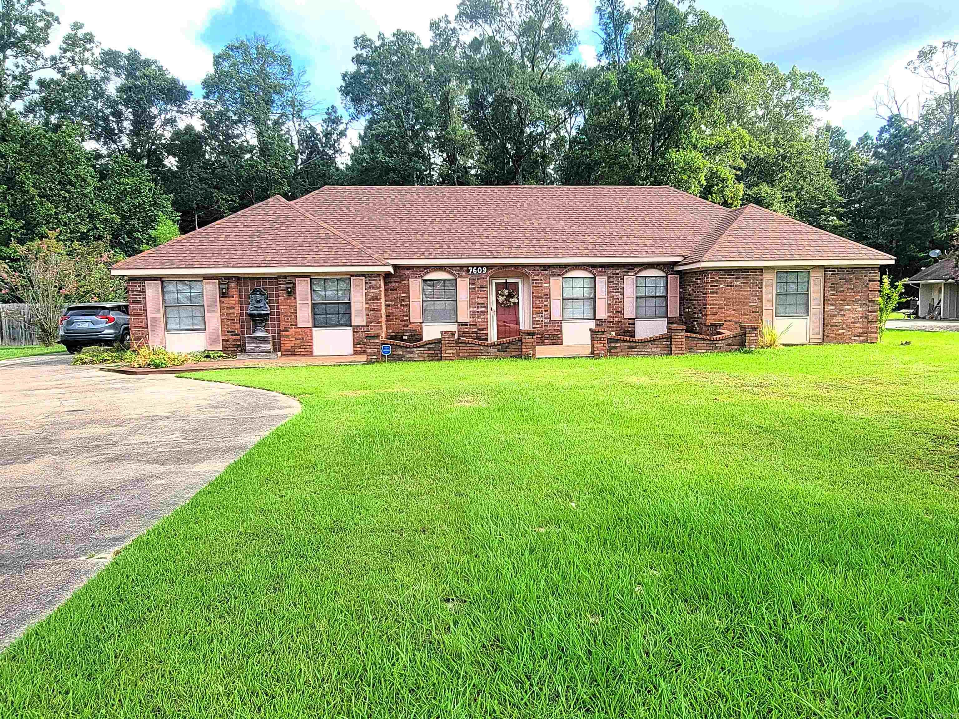 Welcome to this spacious 4 bedroom, 2 bathroom home offering over 2,000 square feet of living space. This property combines comfort and potential, featuring a well-designed layout perfect for families or anyone needing extra room to spread out. Inside, you'll find generous living areas, a functional kitchen, and plenty of natural light throughout. Each bedroom offers ample space, and the home includes lots of indoor storage to help keep things organized. Step outside to a large backyard that includes an inground pool, ready for a new liner and some personal touches to turn it into your own private retreat. Thereās also extra storage outsideāperfect for tools, pool equipment, or seasonal items. With its size, layout, and bonus features, this home presents a great opportunity for the right buyer to add value and enjoy plenty of space both inside and out.