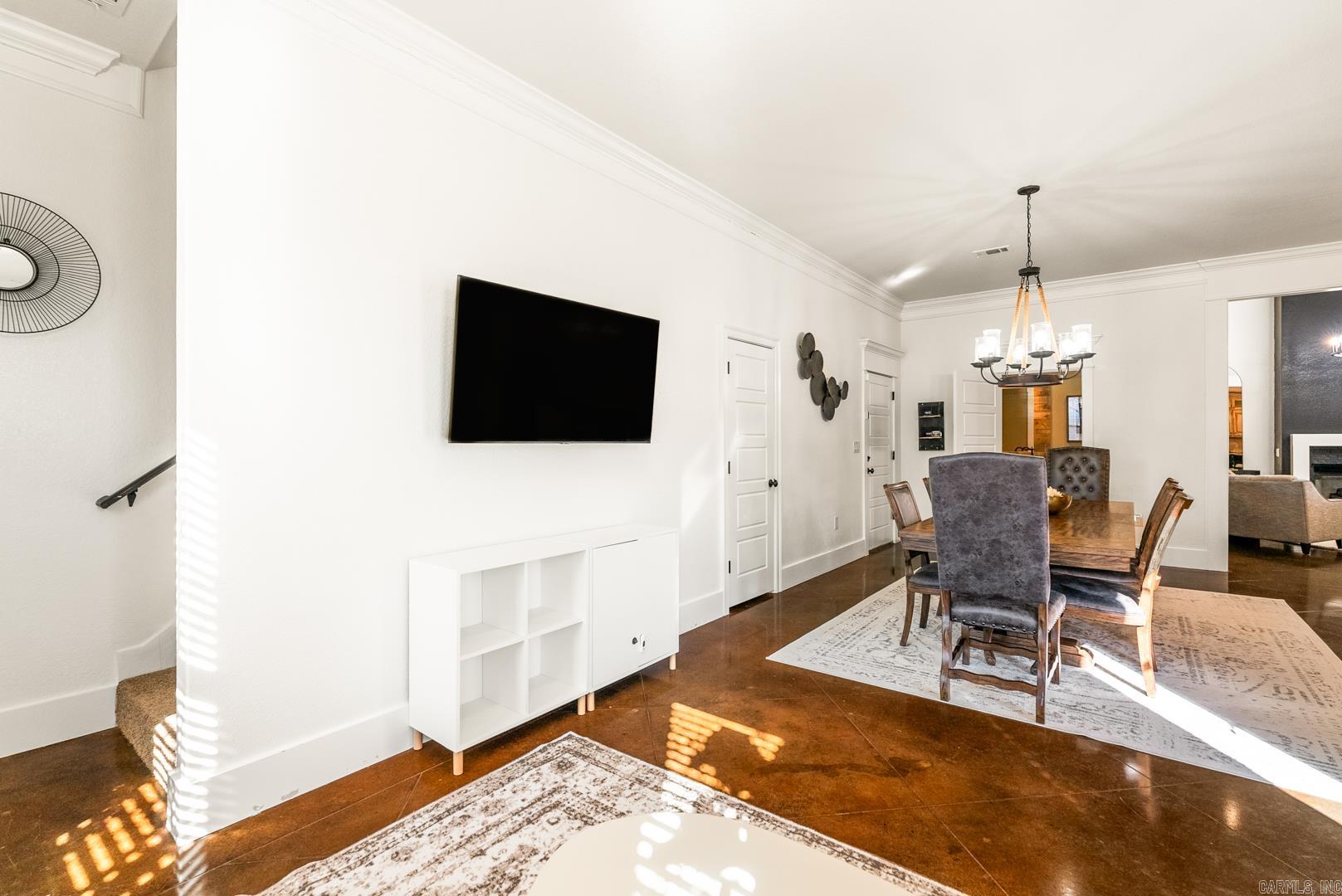 CHAPEL CREEK - Residential