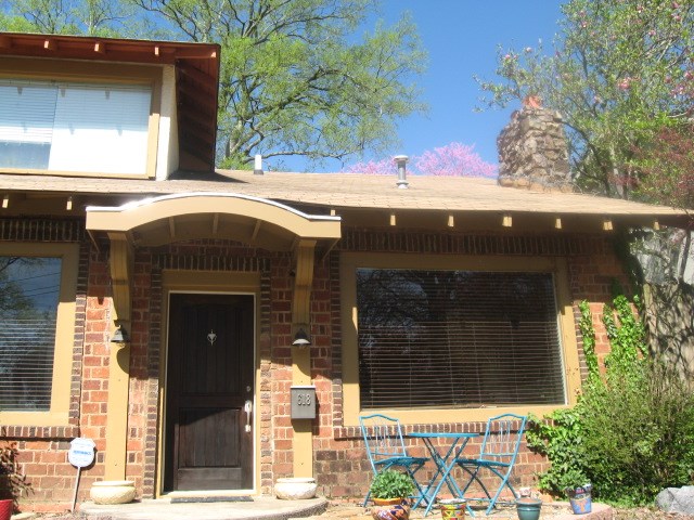 EAST PULASKI HGTS - Residential