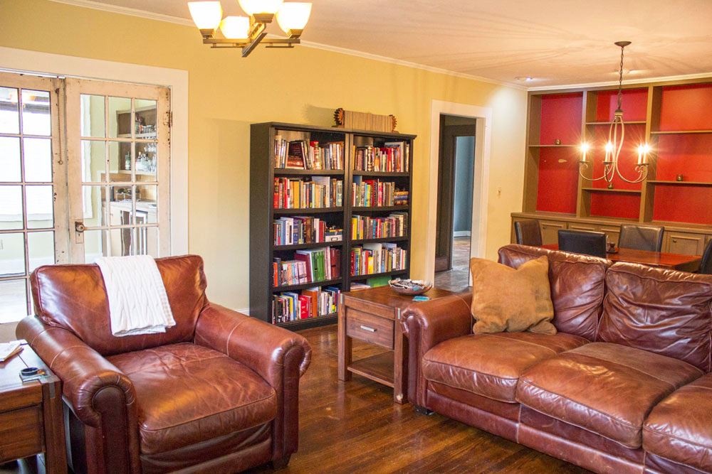 EAST PULASKI HGTS - Residential