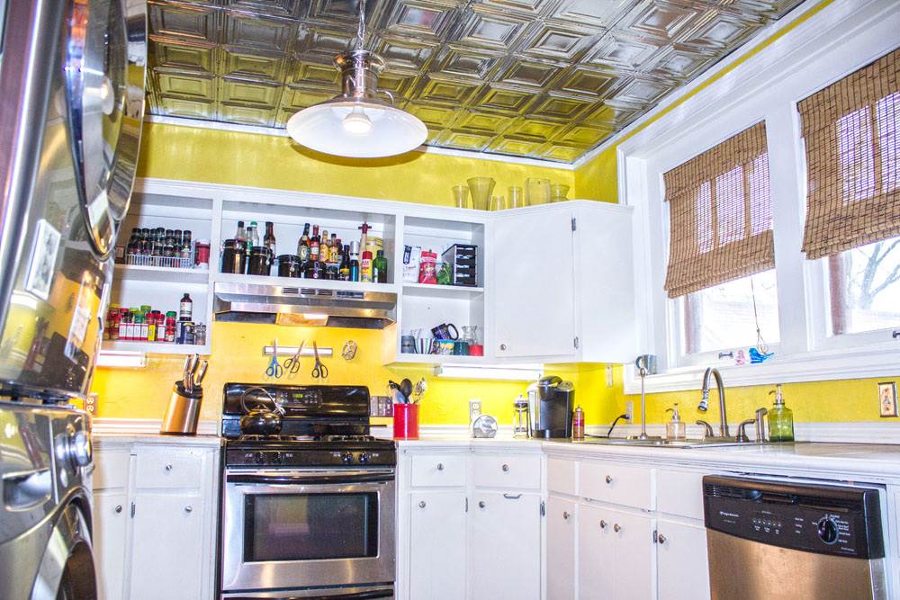 EAST PULASKI HGTS - Residential