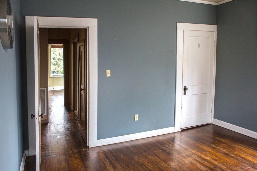 EAST PULASKI HGTS - Residential