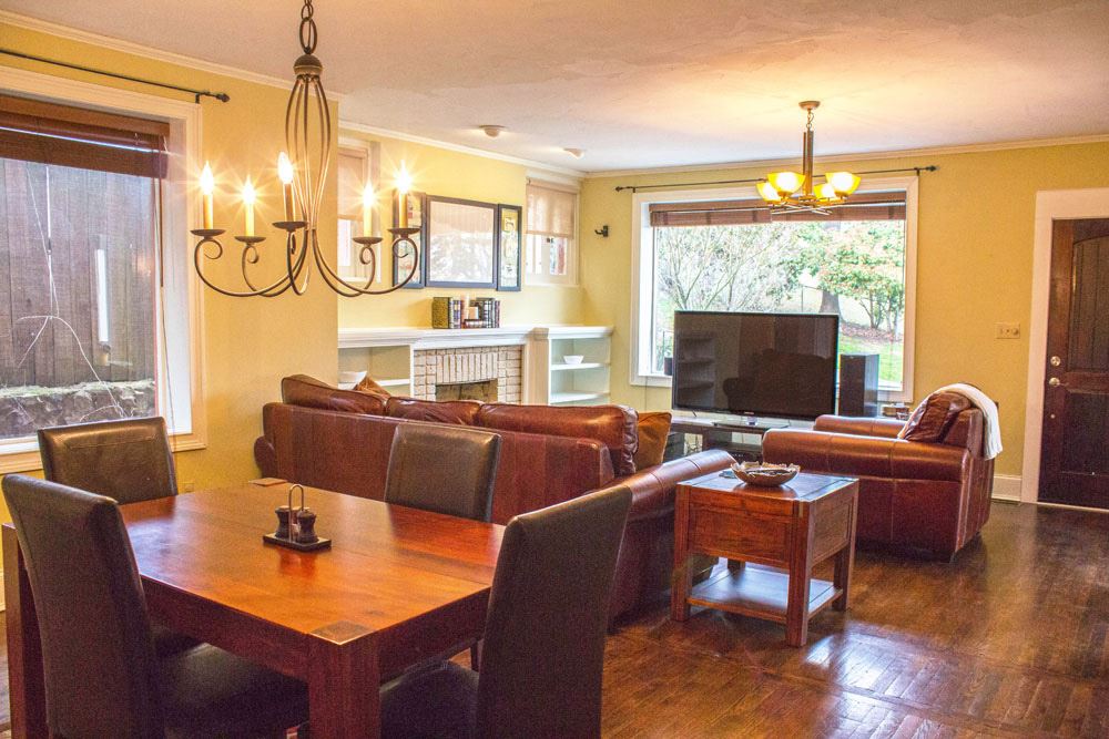 EAST PULASKI HGTS - Residential