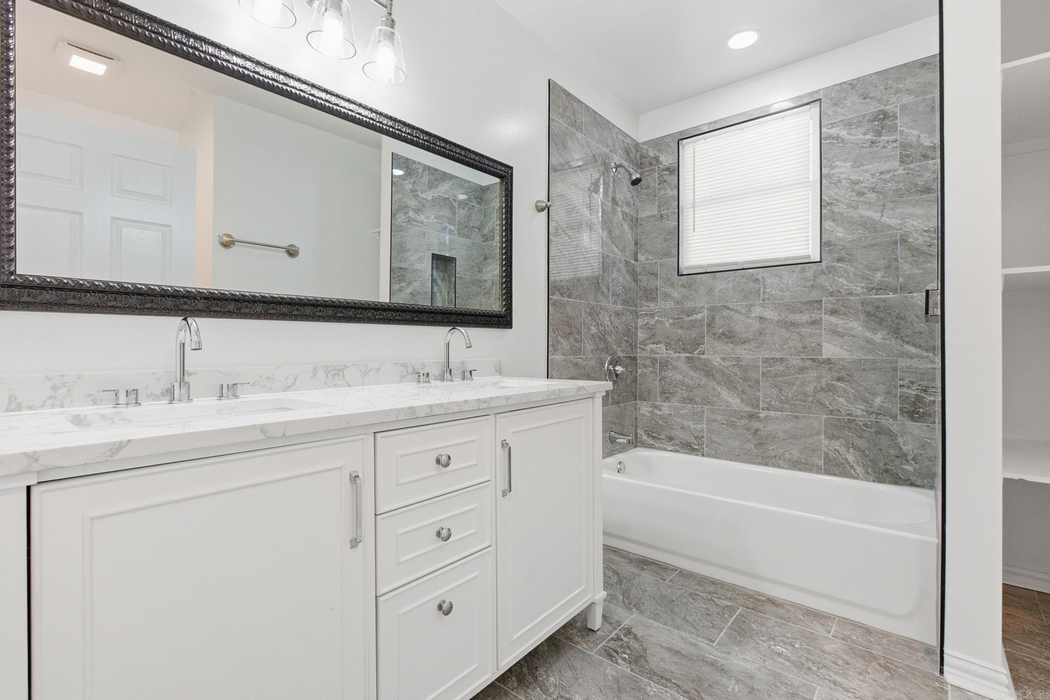 WALTHOUR & FLAKE ADDN - Residential