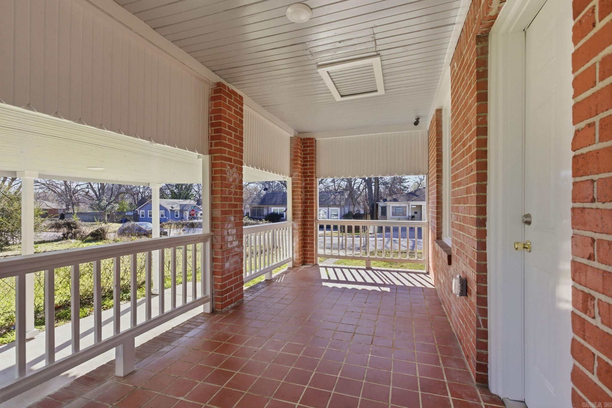 WALTHOUR & FLAKE ADDN - Residential