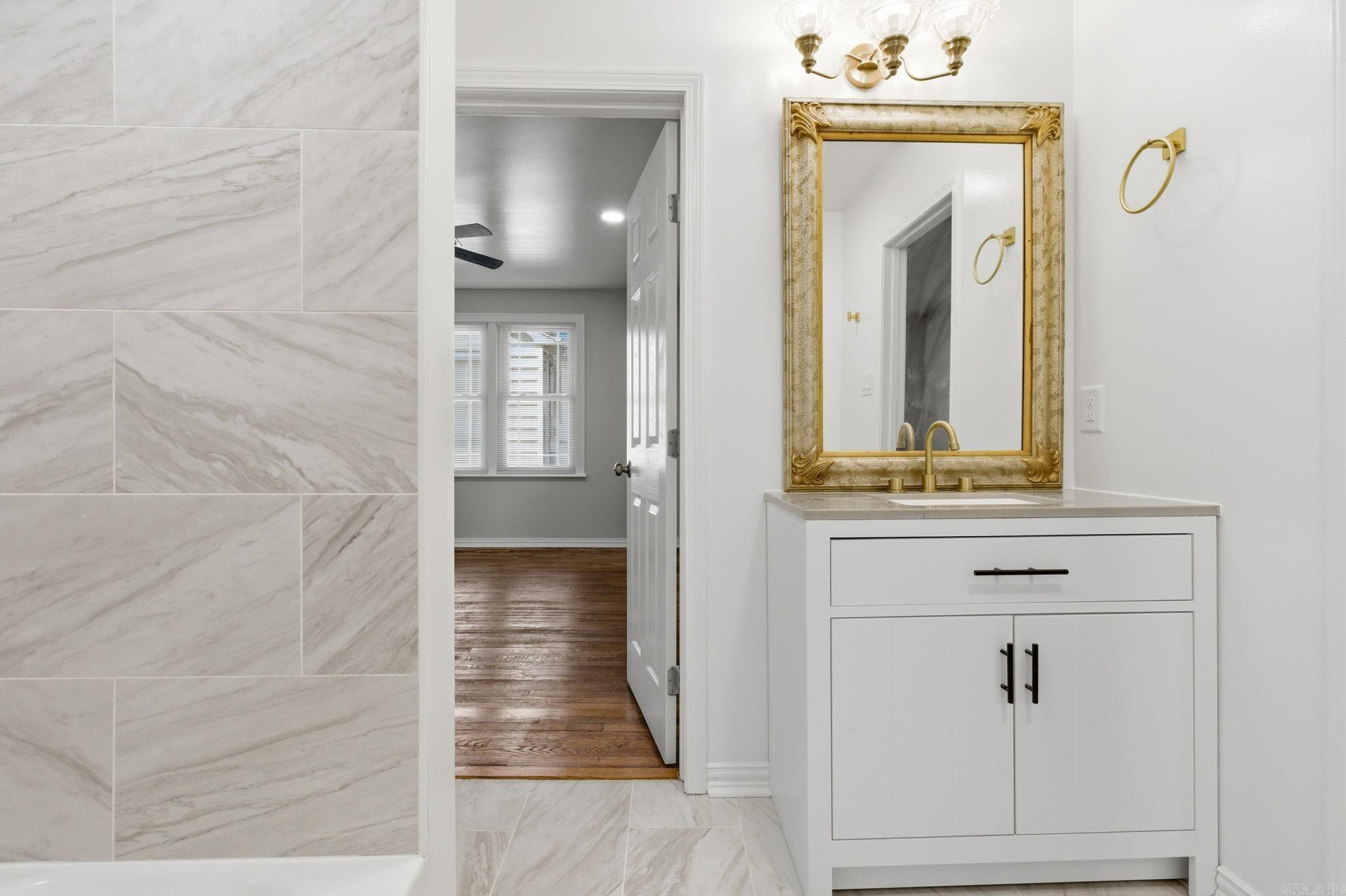 WALTHOUR & FLAKE ADDN - Residential