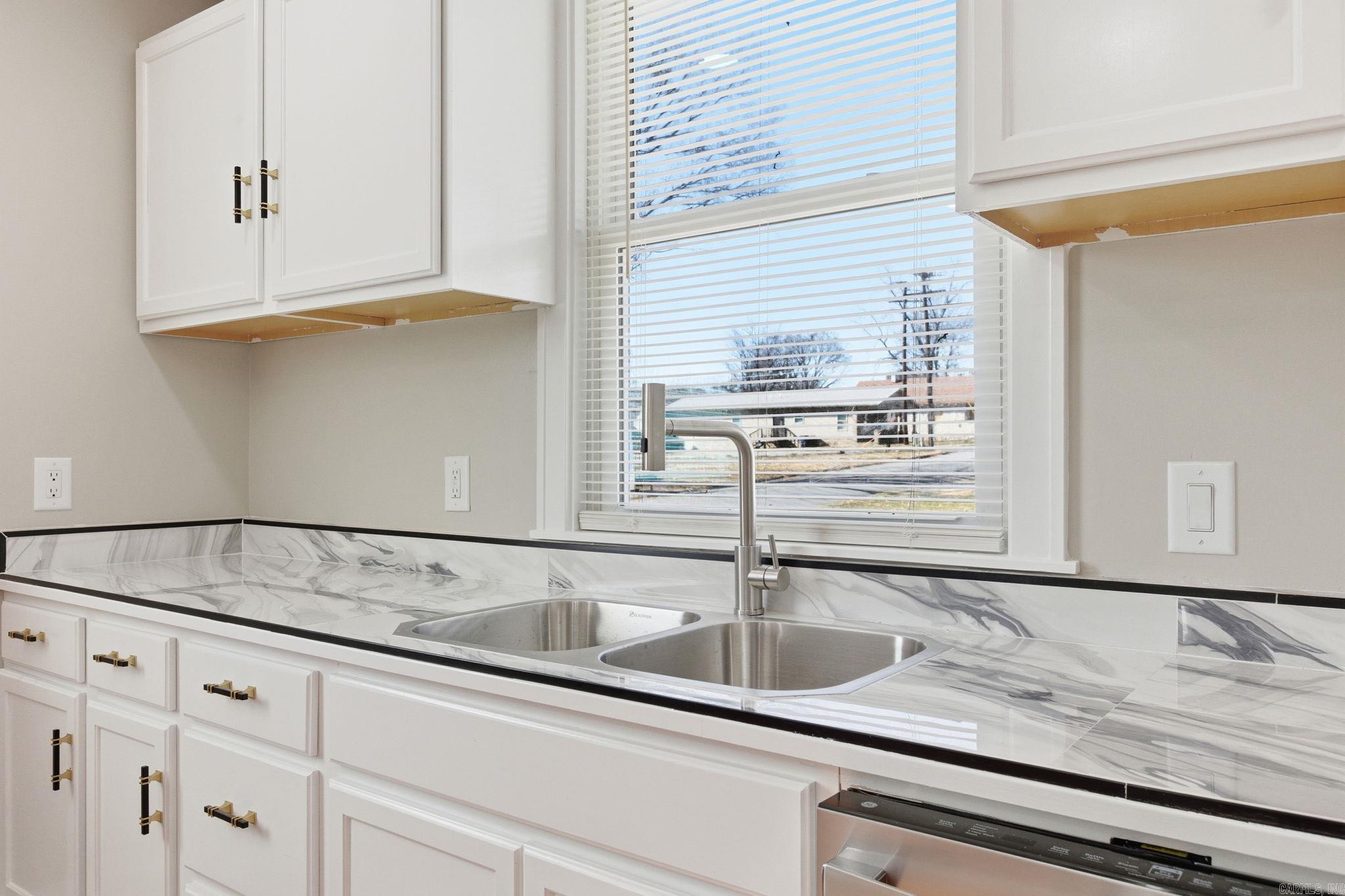 WALTHOUR & FLAKE ADDN - Residential