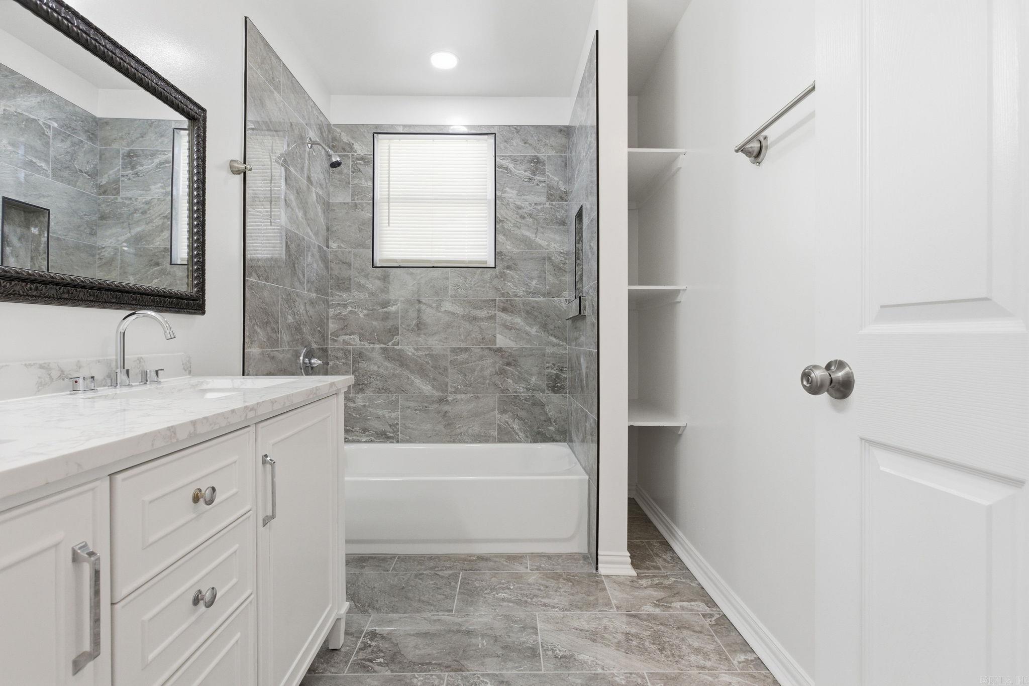 WALTHOUR & FLAKE ADDN - Residential