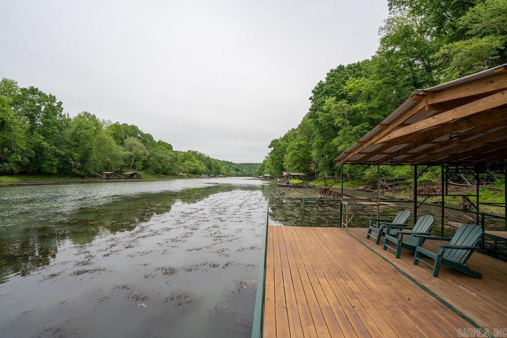 RIVER FRONT - RIVER - Residential