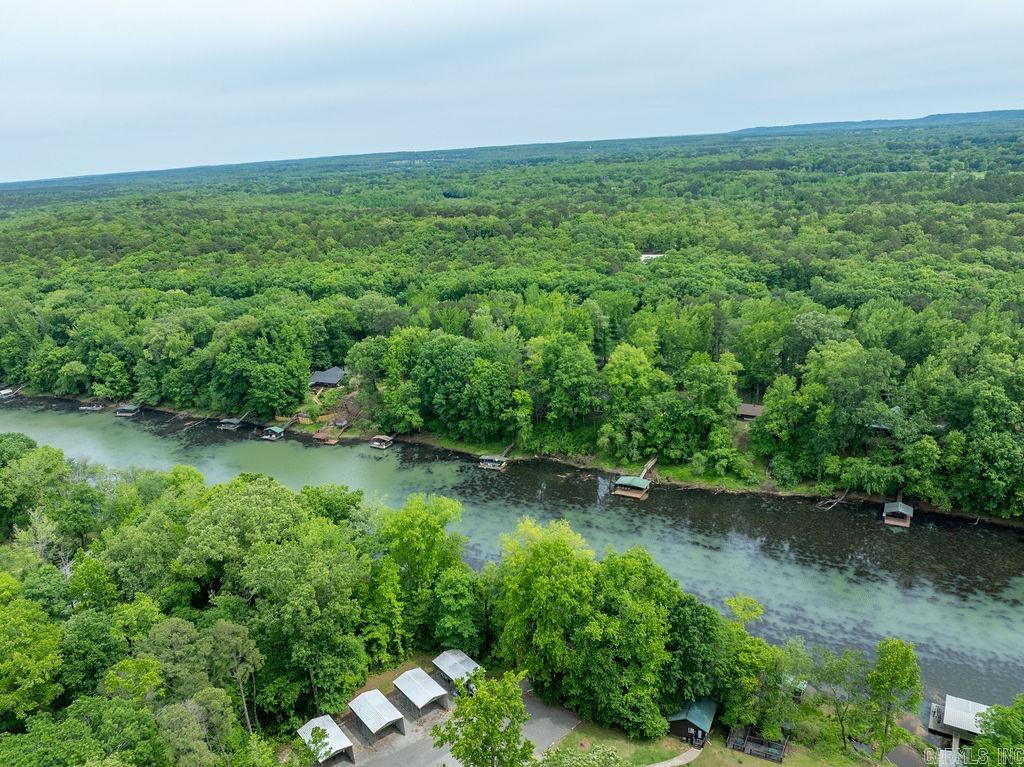 RIVER FRONT - RIVER - Residential