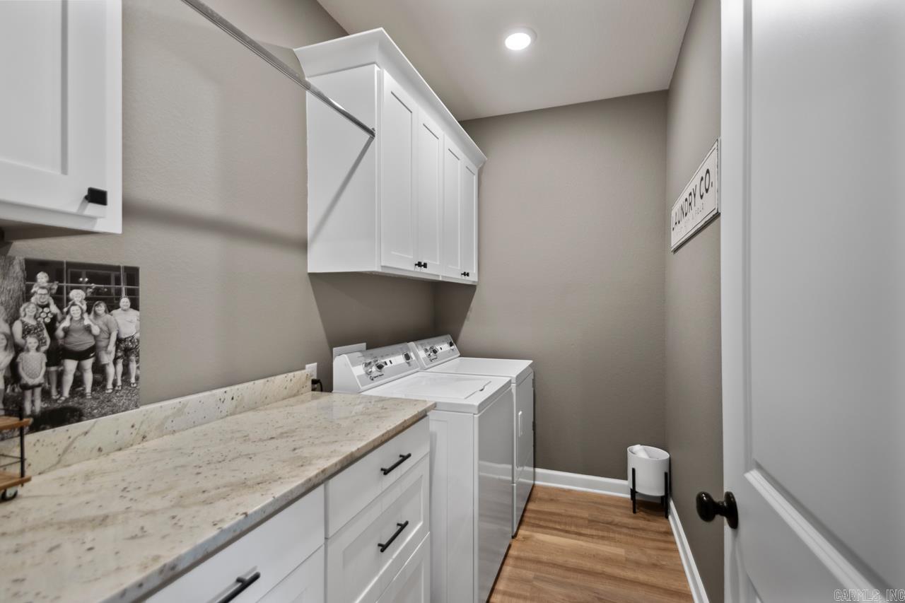 PINE FOREST - Residential