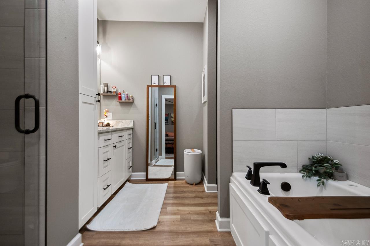 PINE FOREST - Residential