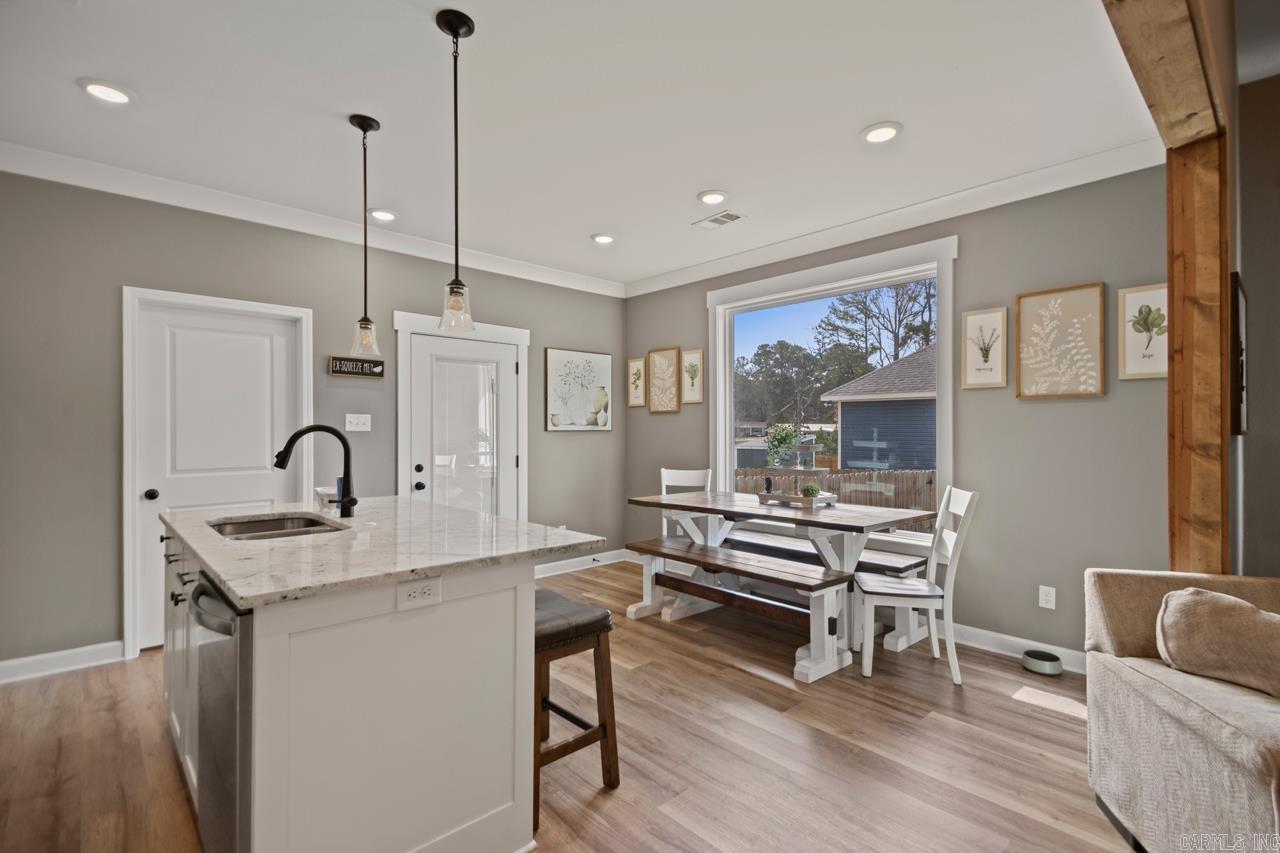 PINE FOREST - Residential