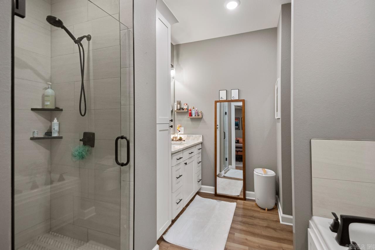 PINE FOREST - Residential