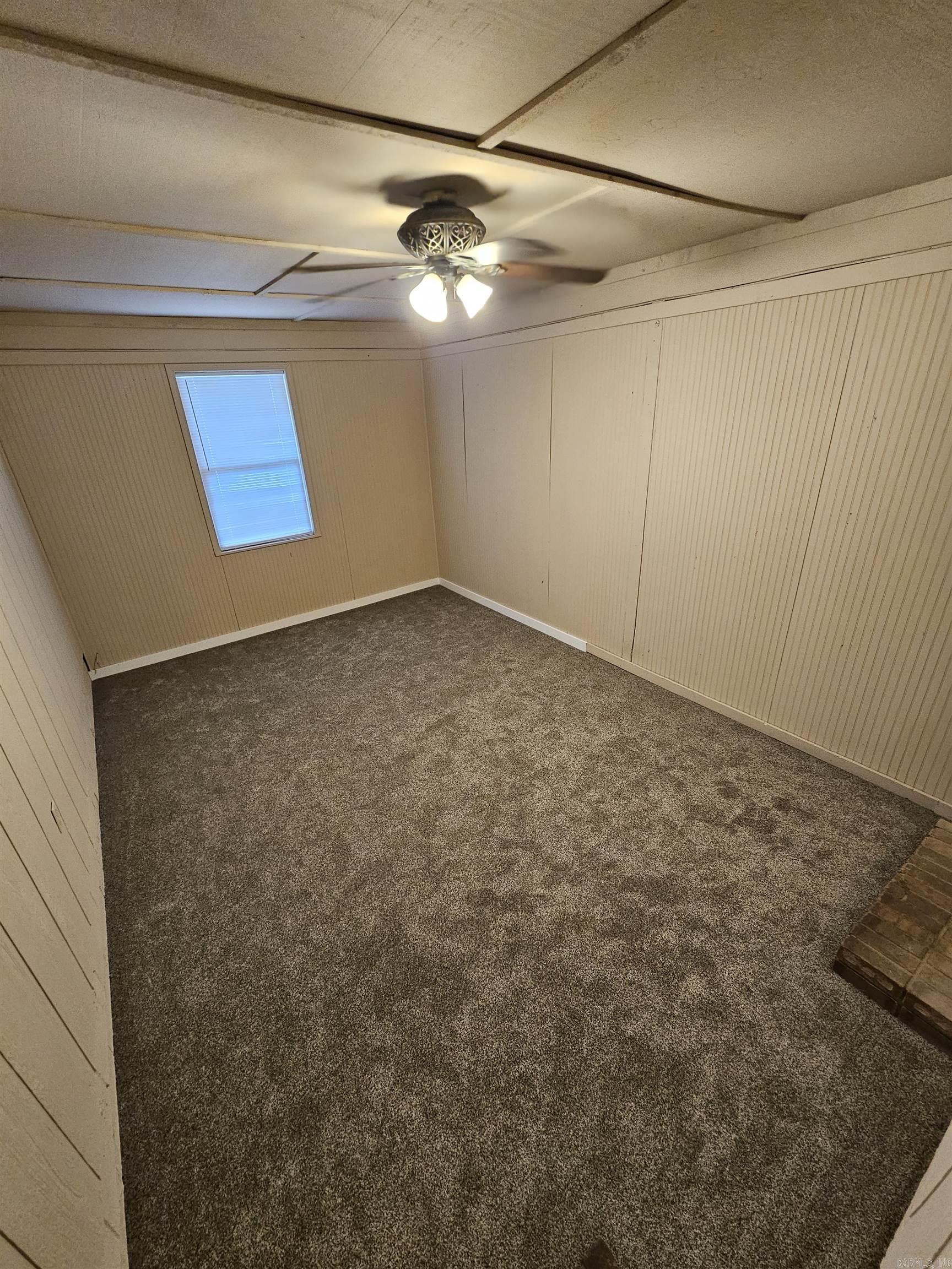 PHEASANT RUN - Residential