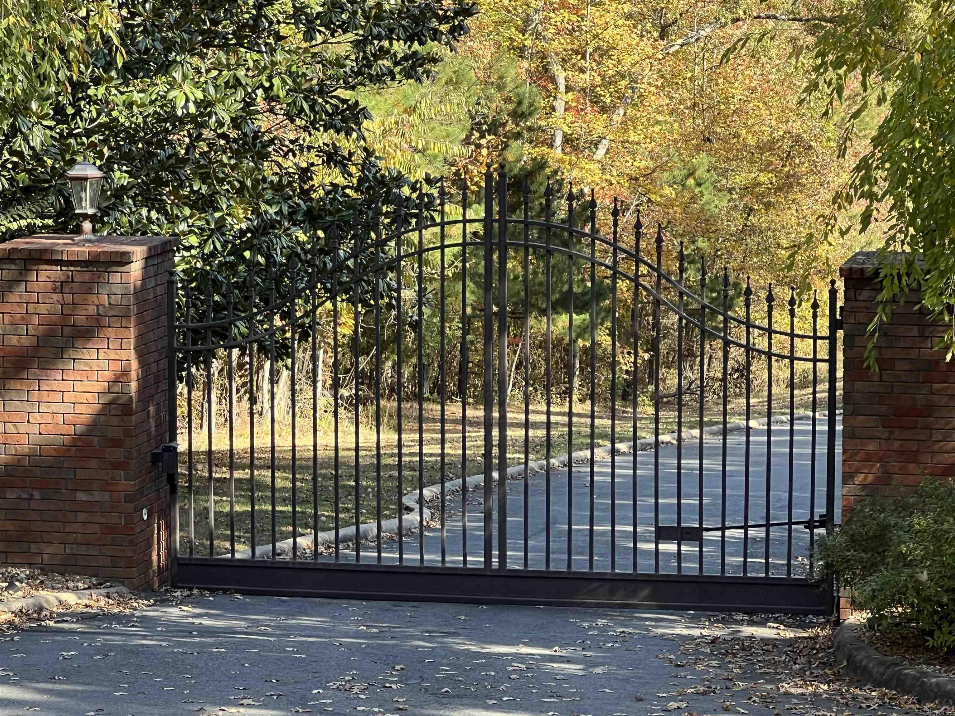 Holley Mountain Airpark - Land