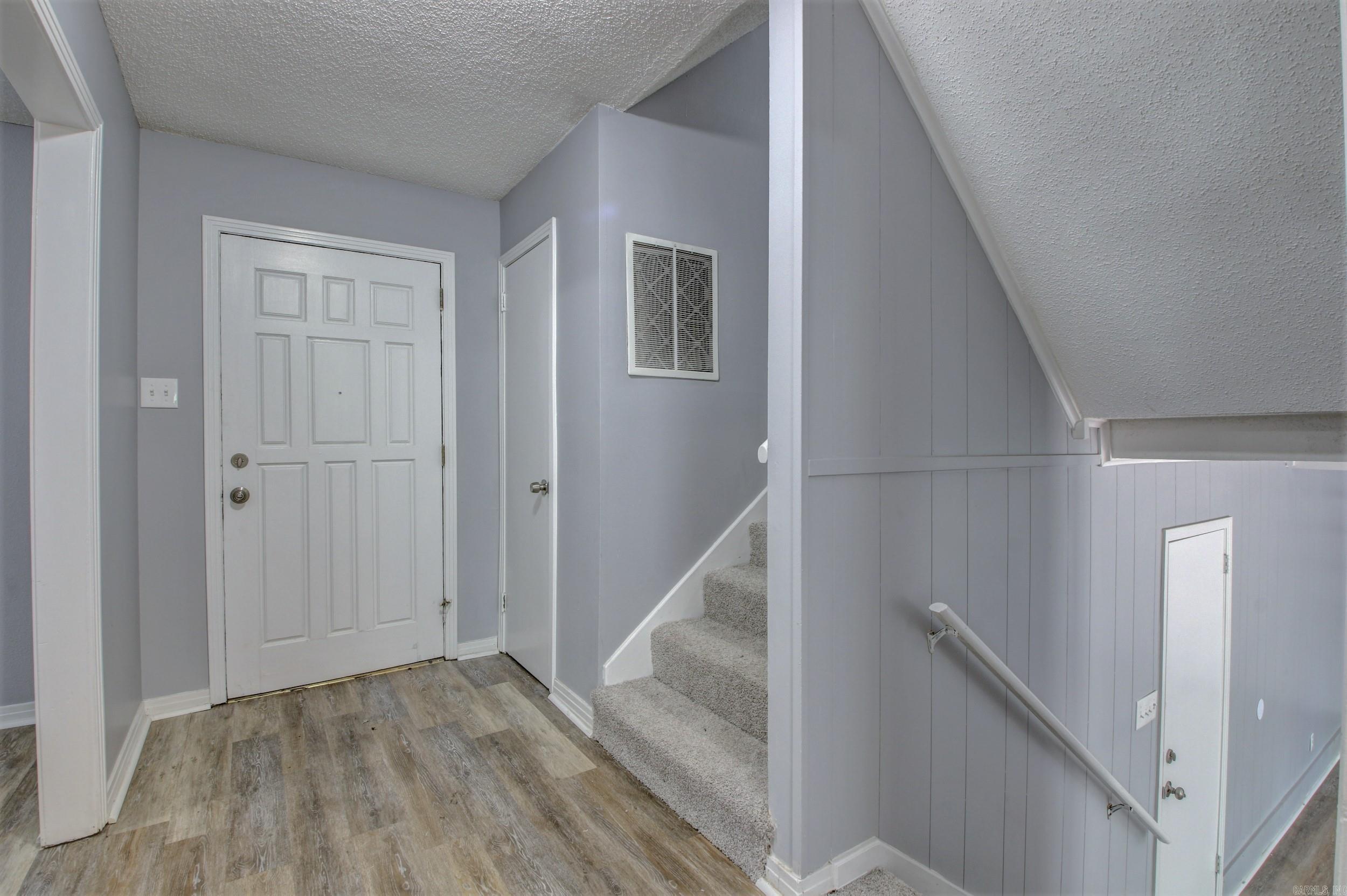 STONELEDGE TO COOK MTN VIL - Residential