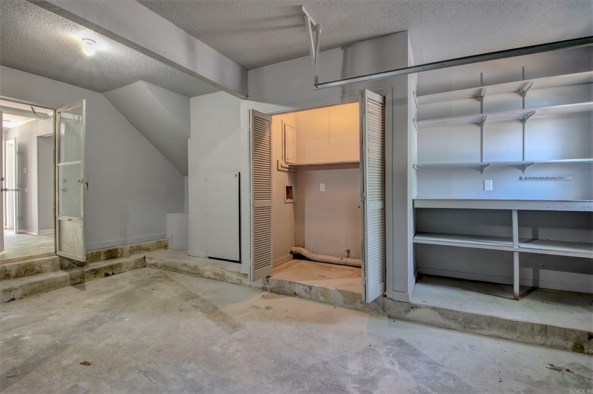 STONELEDGE TO COOK MTN VIL - Residential