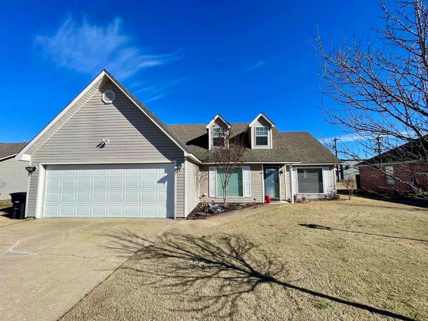 708 Dwight Street, Trumann, AR — Well-maintained 3-bedroom, 2-bath home featuring walk-in closets in the primary and second bedrooms. Spacious living room with picture window, kitchen with abundant cabinets, gas range and pantry, plus dining area. Enjoy a fenced backyard with patio and French doors, a Workshop with overhead and walk-through doors. Craighead Electric and Summit gas. Seller believes the roof was replaced in 2018.