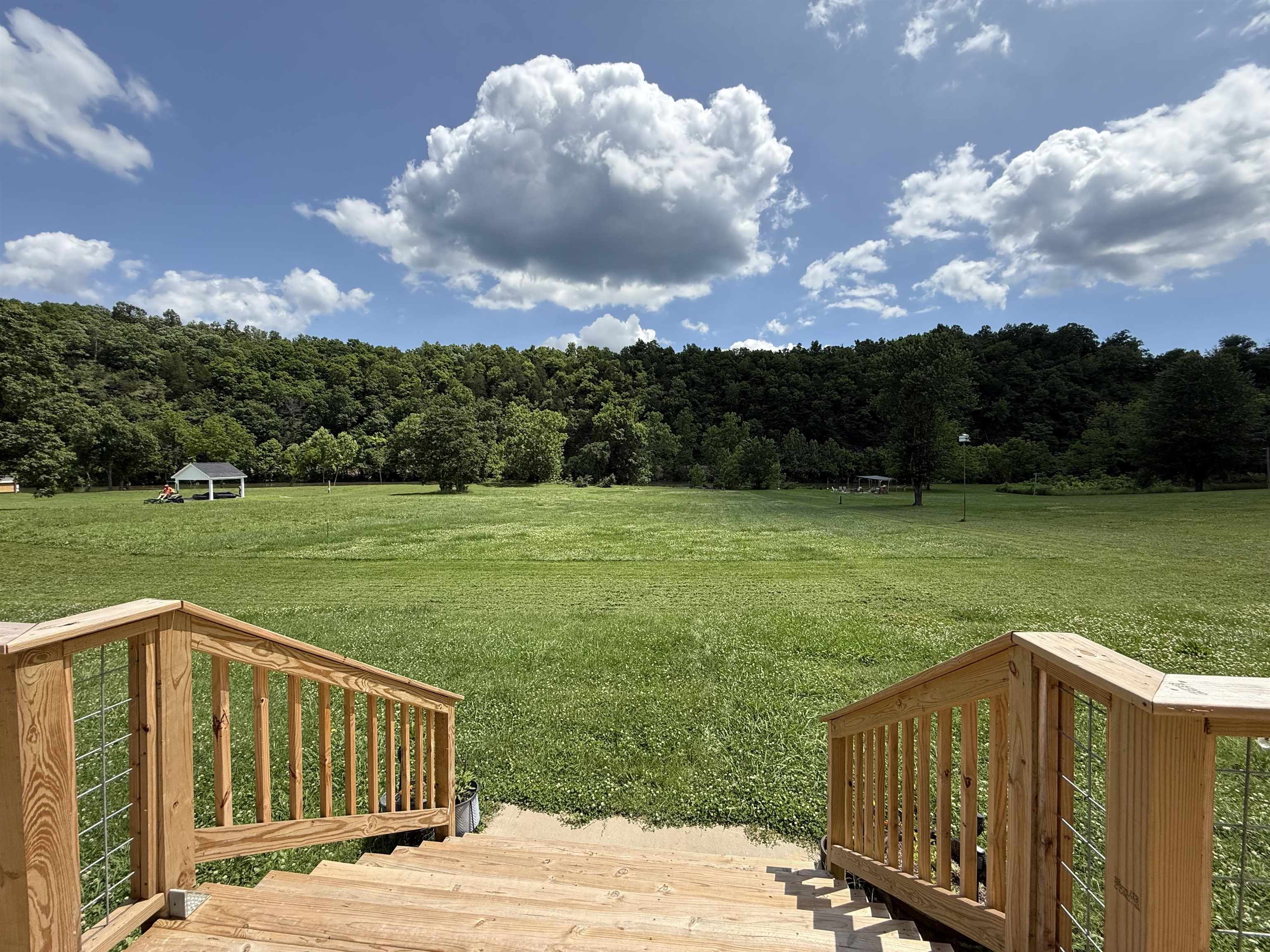 WHITESIDE FORD ESTATE - Residential