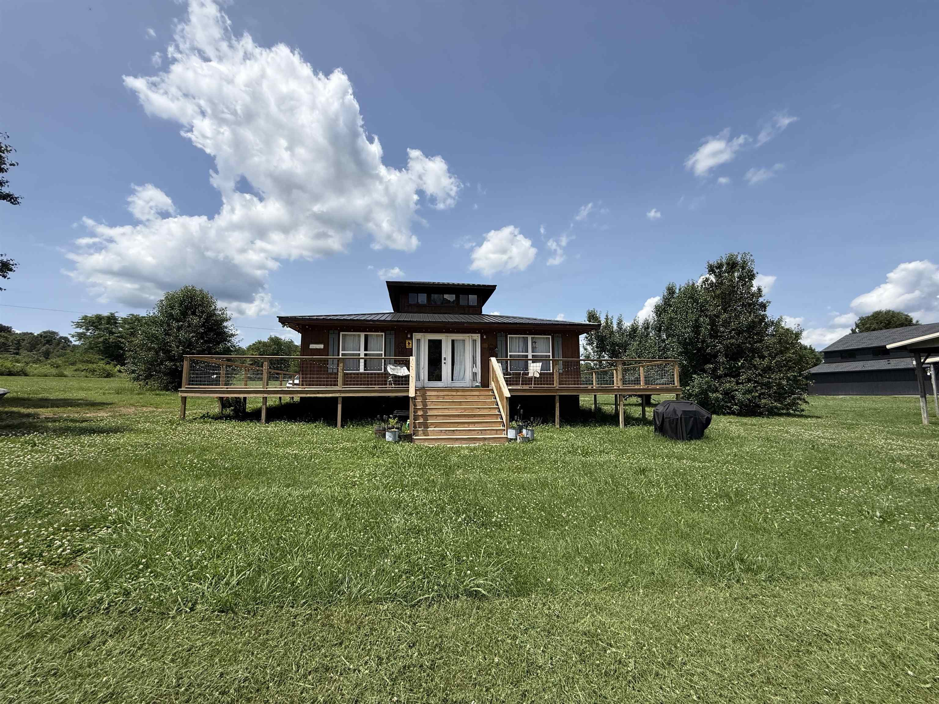 WHITESIDE FORD ESTATE - Residential