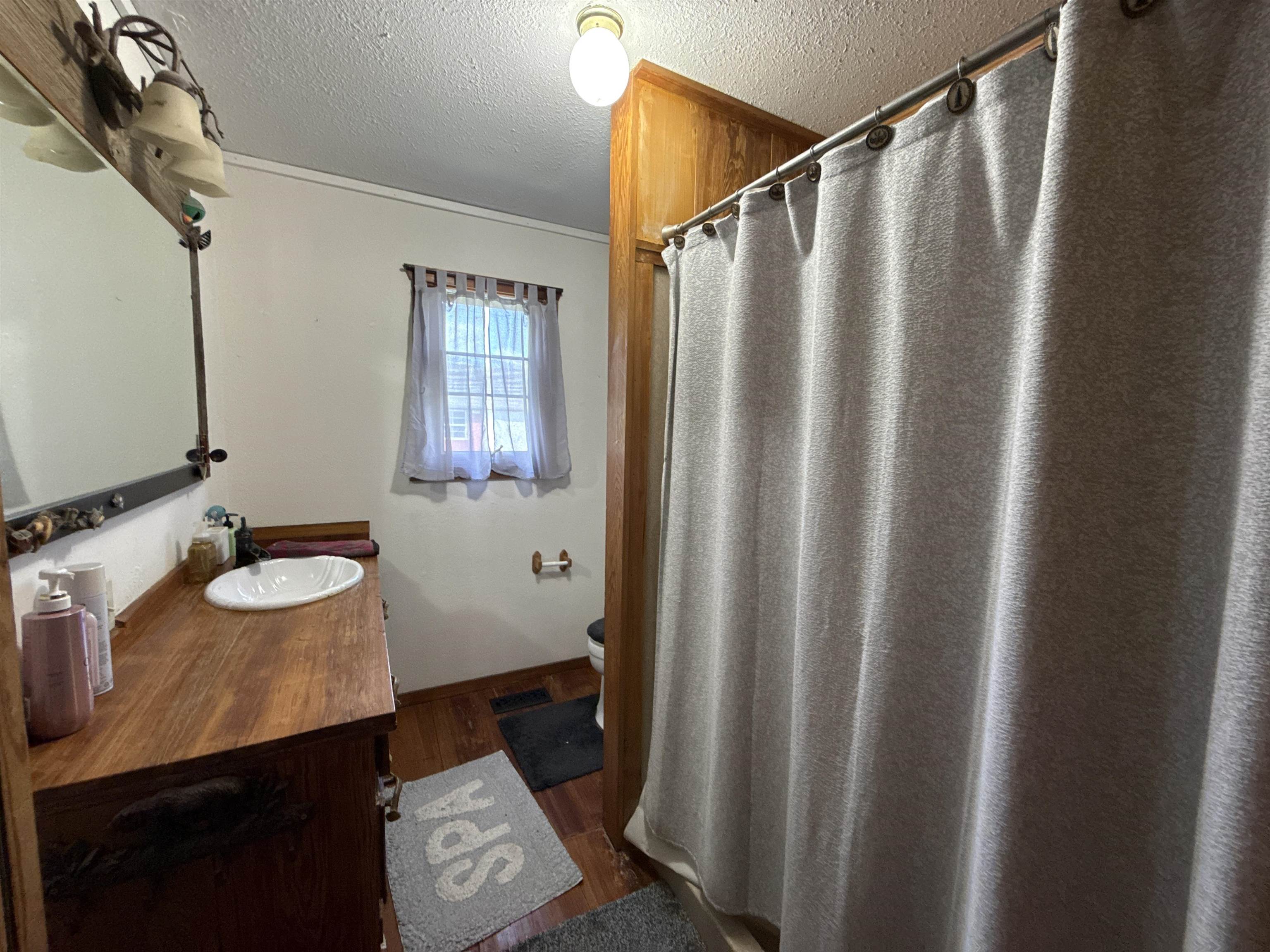 WHITESIDE FORD ESTATE - Residential