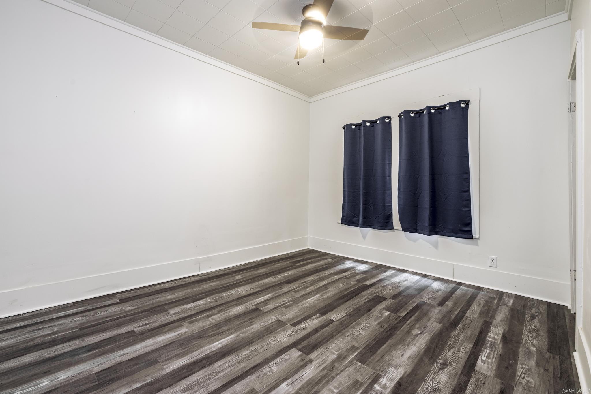 GRESHAMS ADDN - Residential