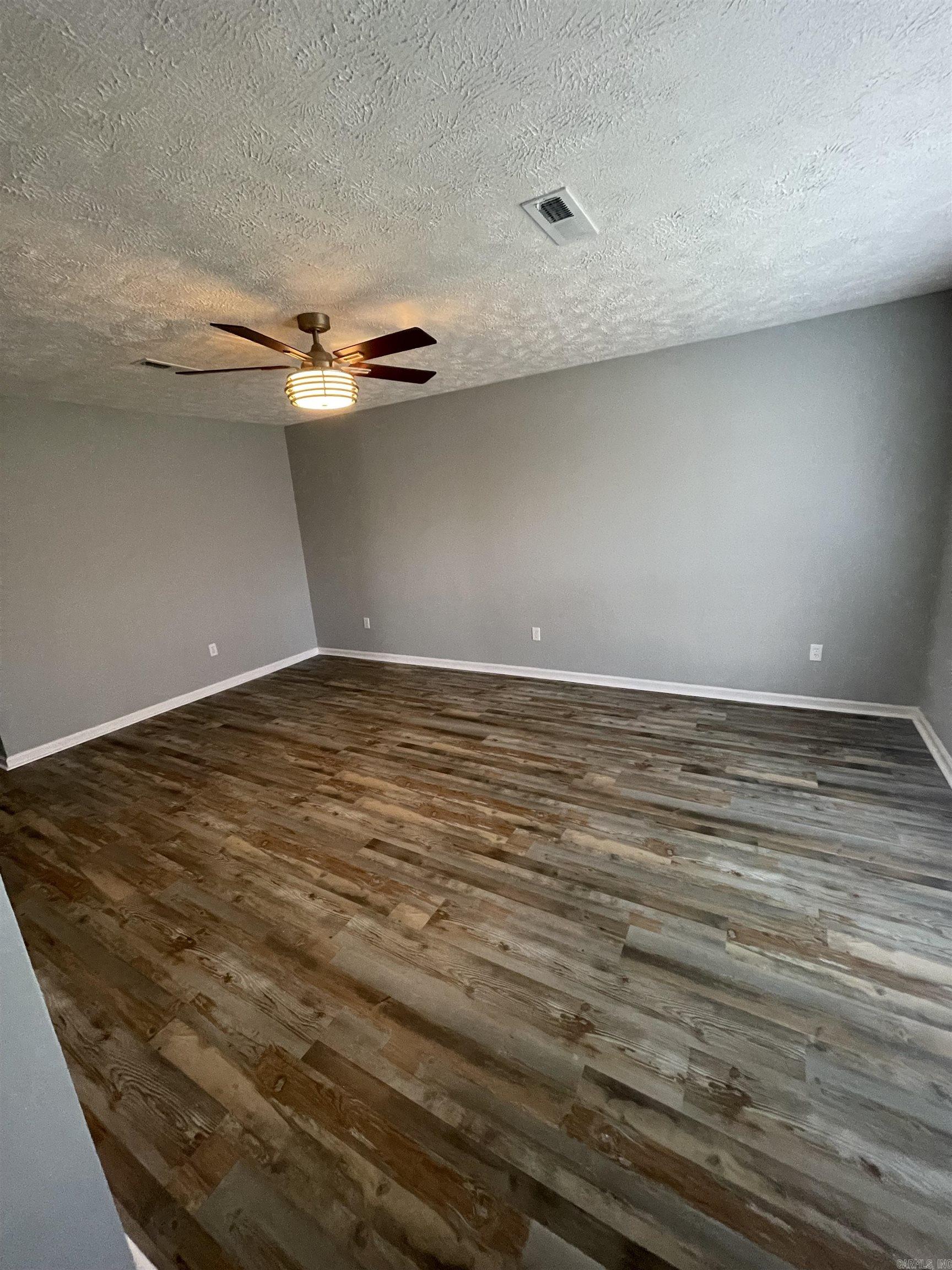 STAGECOACH VILLAGE - Residential