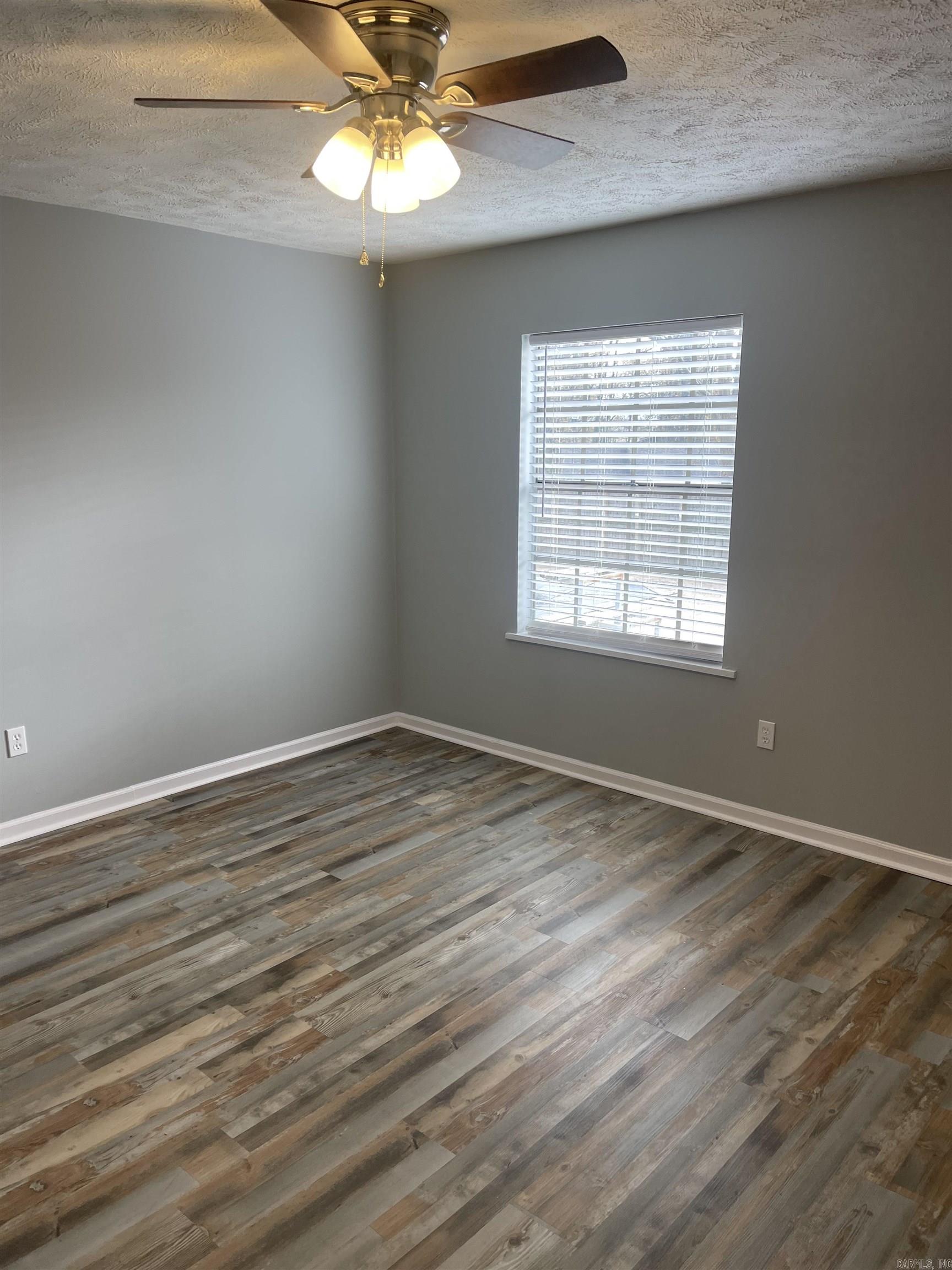 STAGECOACH VILLAGE - Residential