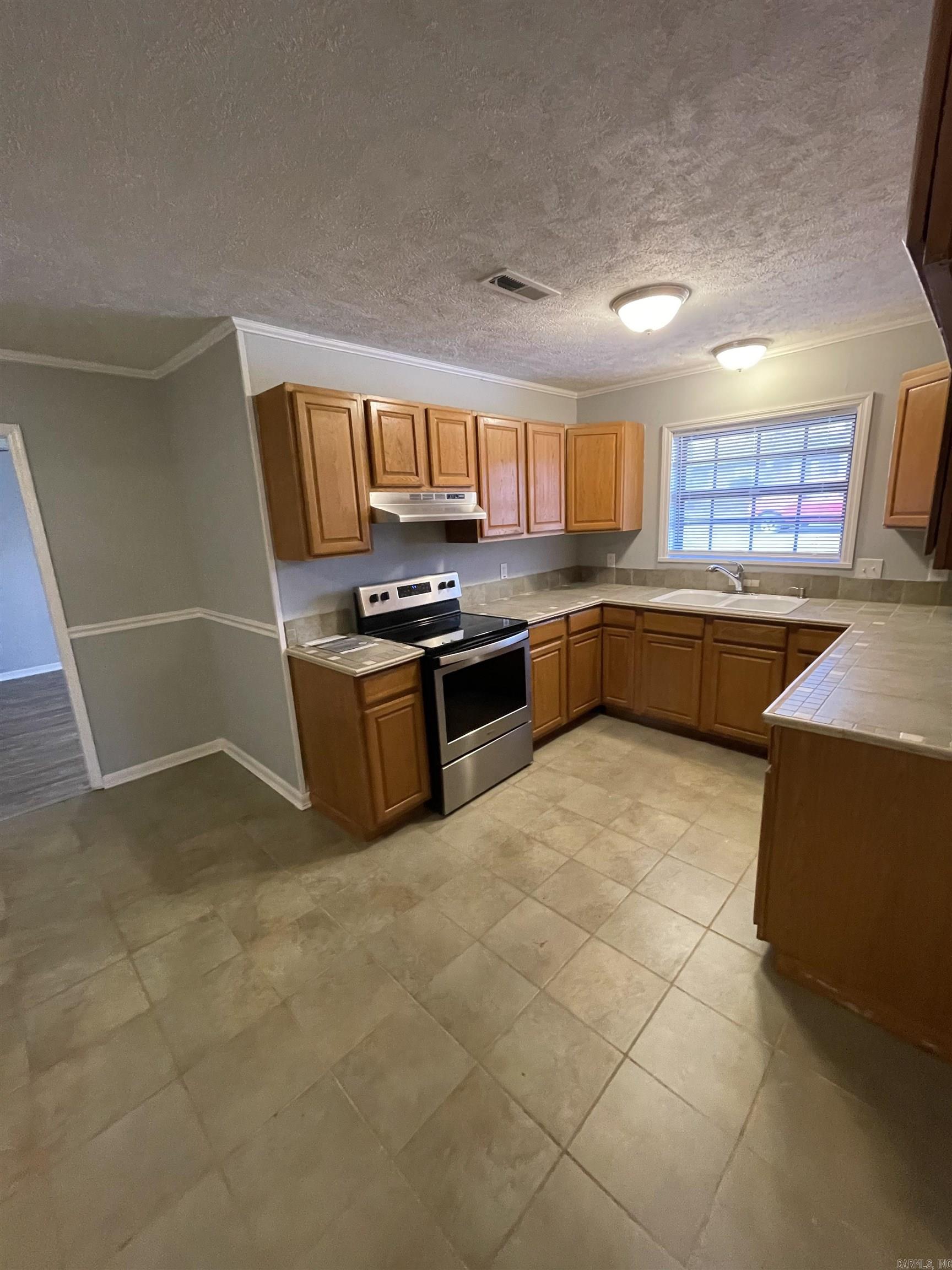 STAGECOACH VILLAGE - Residential