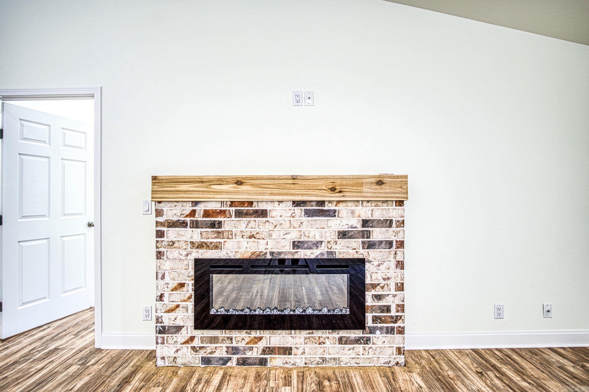 ALTA VISTA - Residential