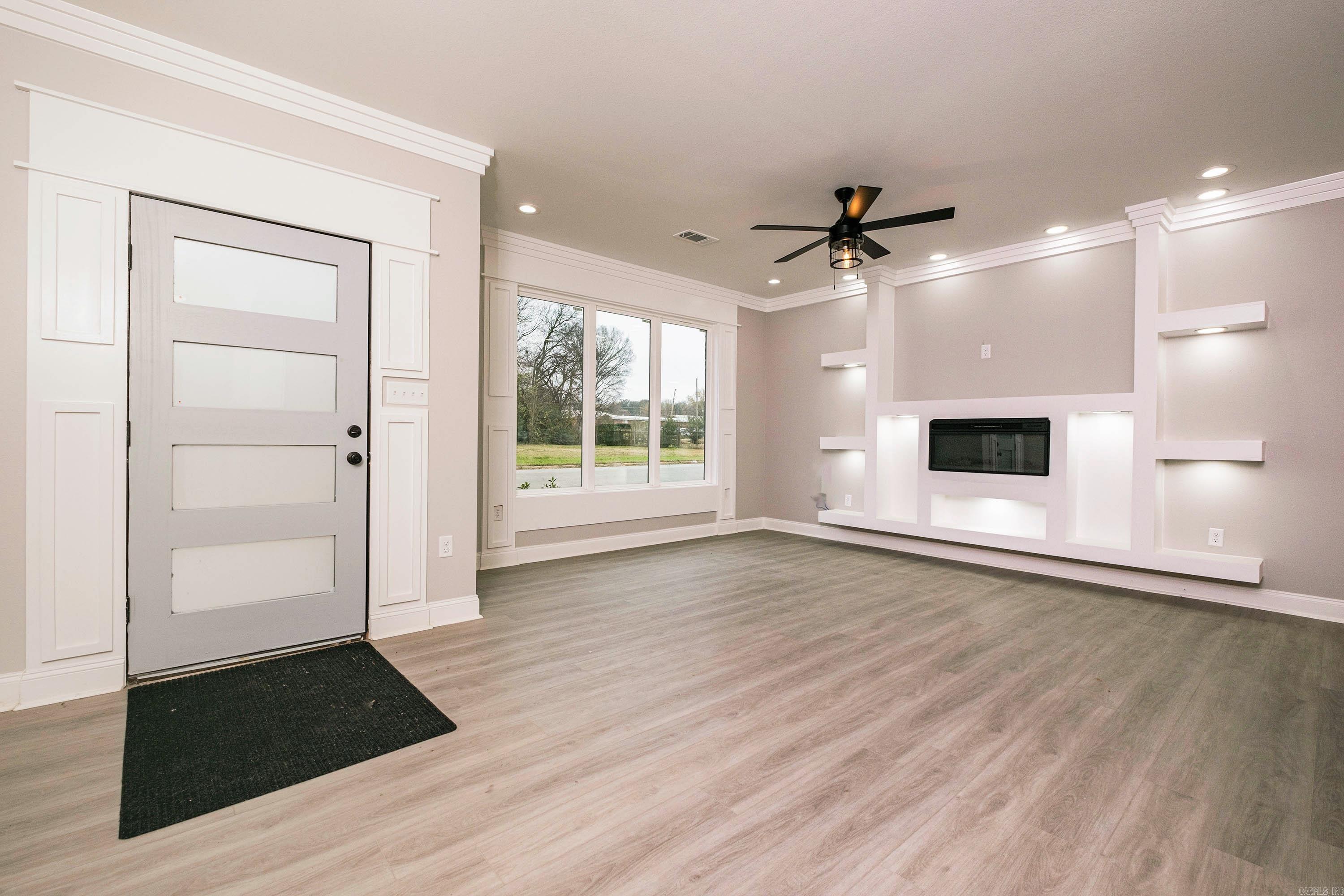 TUXEDO PARK EXTENSION - Residential