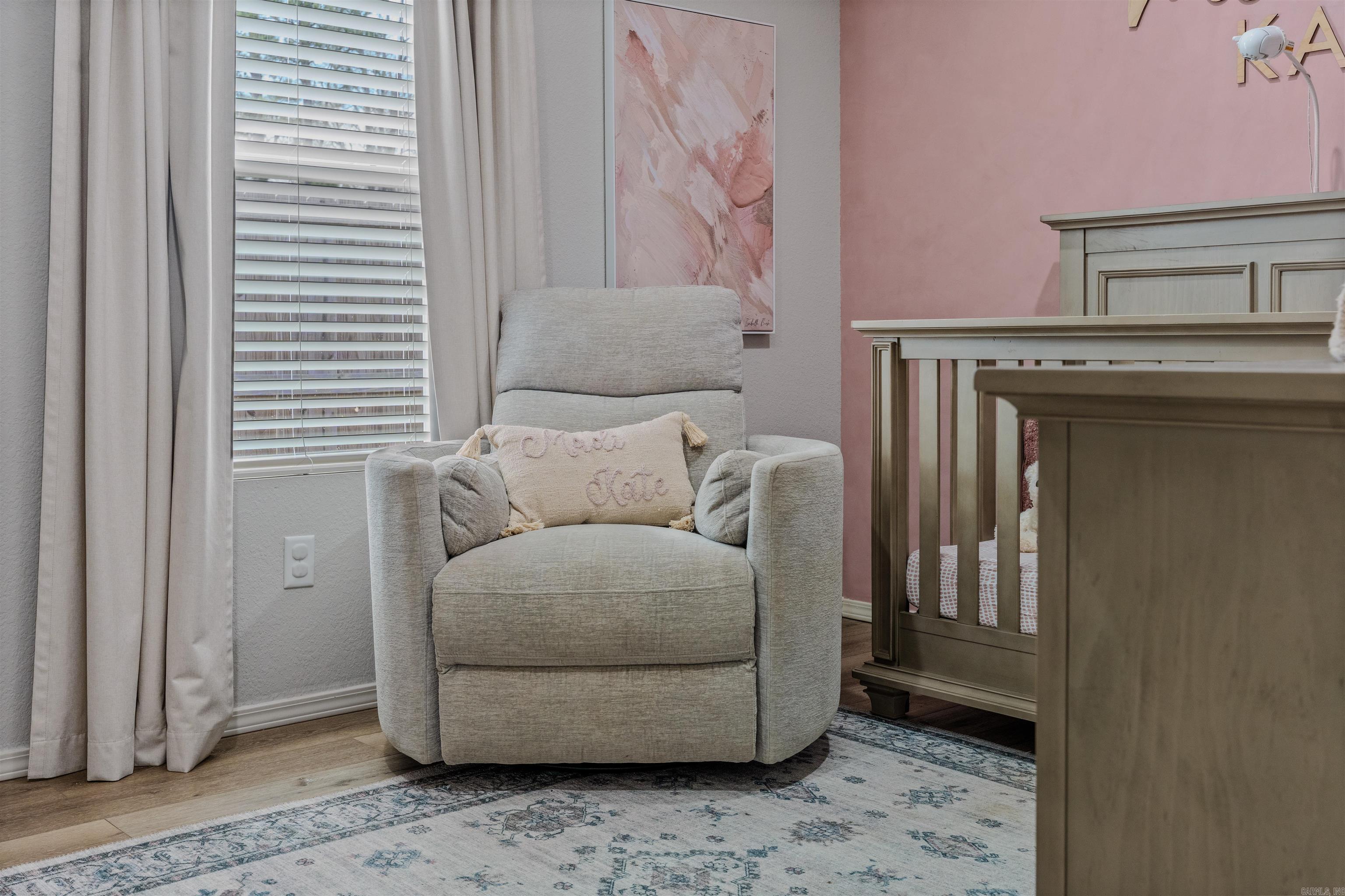 BENJAMIN GROVE - Residential