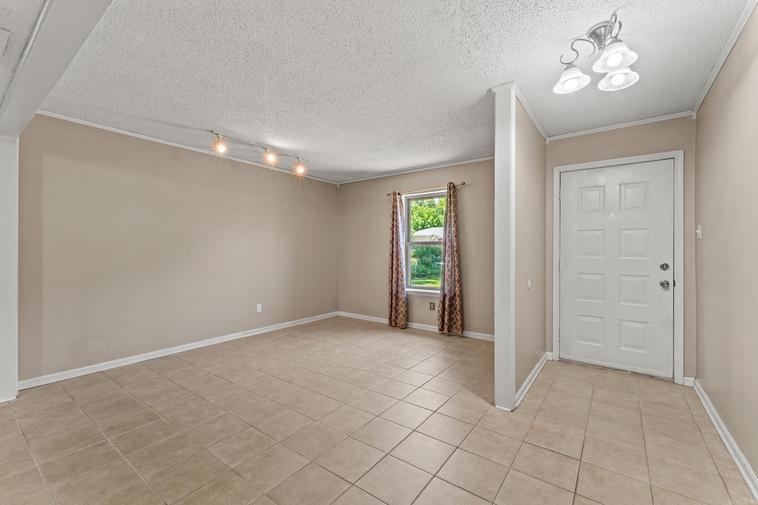INDIAN RIDGE - Residential