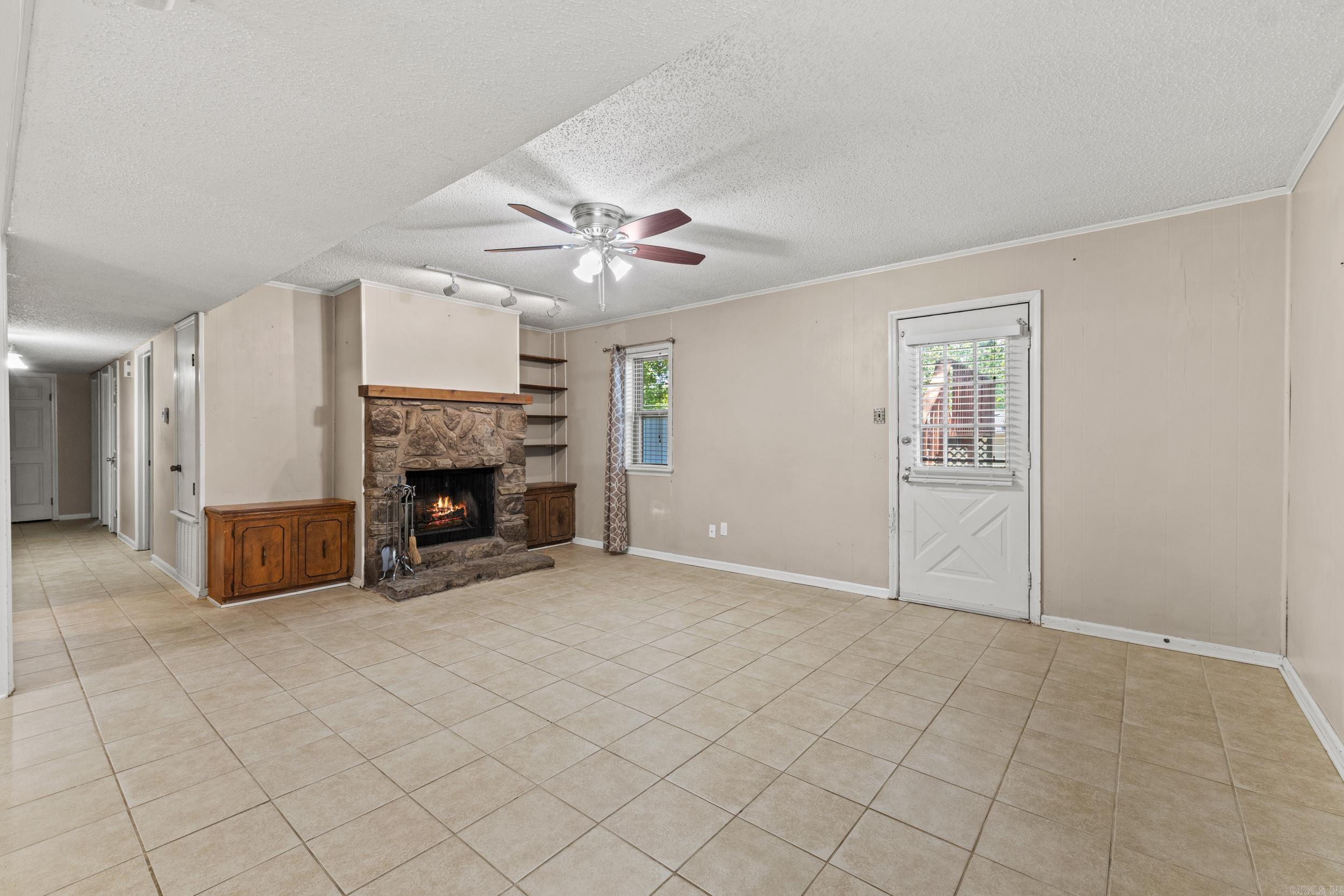 INDIAN RIDGE - Residential
