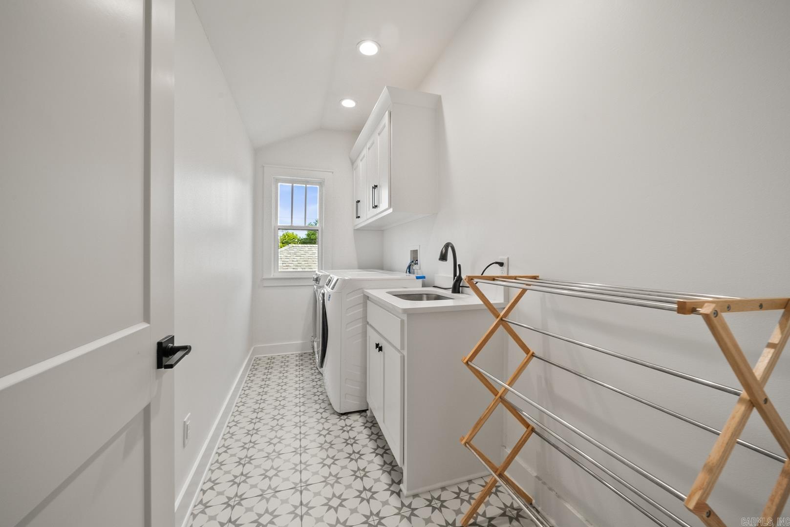 MOUNTAIN PARK - Residential