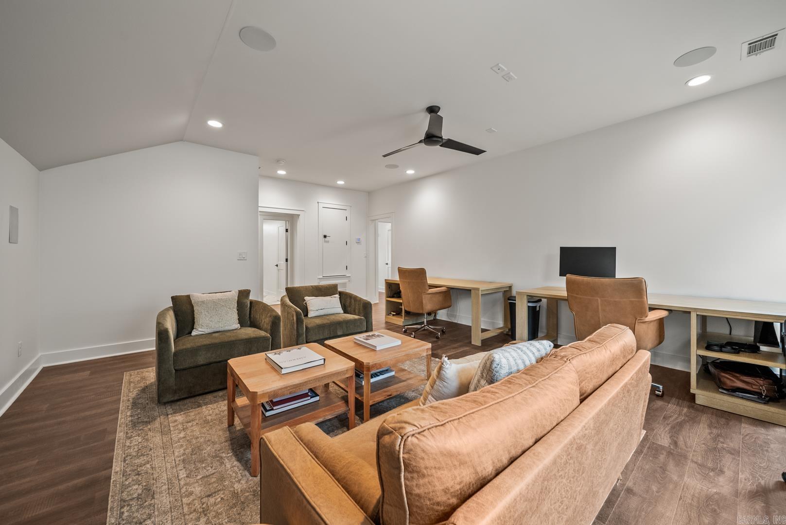 MOUNTAIN PARK - Residential