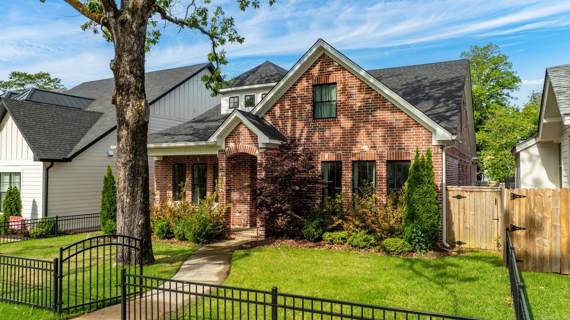 MOUNTAIN PARK - Residential