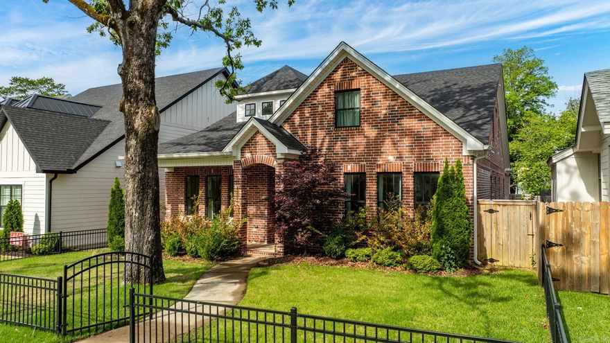 Fabulous newer Heights home with a wonderful floor plan just steps away from Forest Park Elementary! On the main level, this home features a nice living room with fireplace open to dining room, a chef's kitchen (featuring quartz countertops, large waterfall island, top-of-the-line appliances, an ice-maker and walk-in pantry) open to second living area/den with fireplace and built-ins, two additional bedrooms and a full bathroom. The main level also offers a luxurious primary suite with a spa-inspired bathroom, two separate large walk-in closets and laundry hookups/closet. Upstairs, there is a large bonus space/third living area that is perfect for a media room or a playroom, two bedrooms, full bathroom, a second laundry room with sink, additional storage closet and great attic space! Other features include covered screened-in back porch, designer finishes, rear-loading two-car garage and completely fenced front and back yards. Walk to Heights shopping, restaurants and more!  Check out the video here: www.youtube.com/watch?v=4wElxxyH5Ng