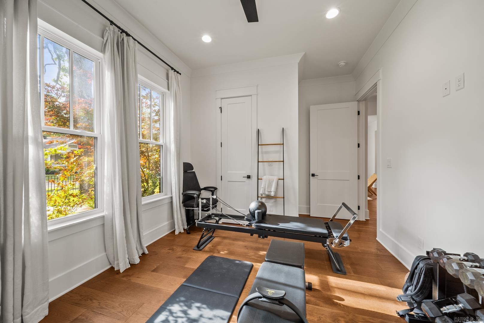 MOUNTAIN PARK - Residential