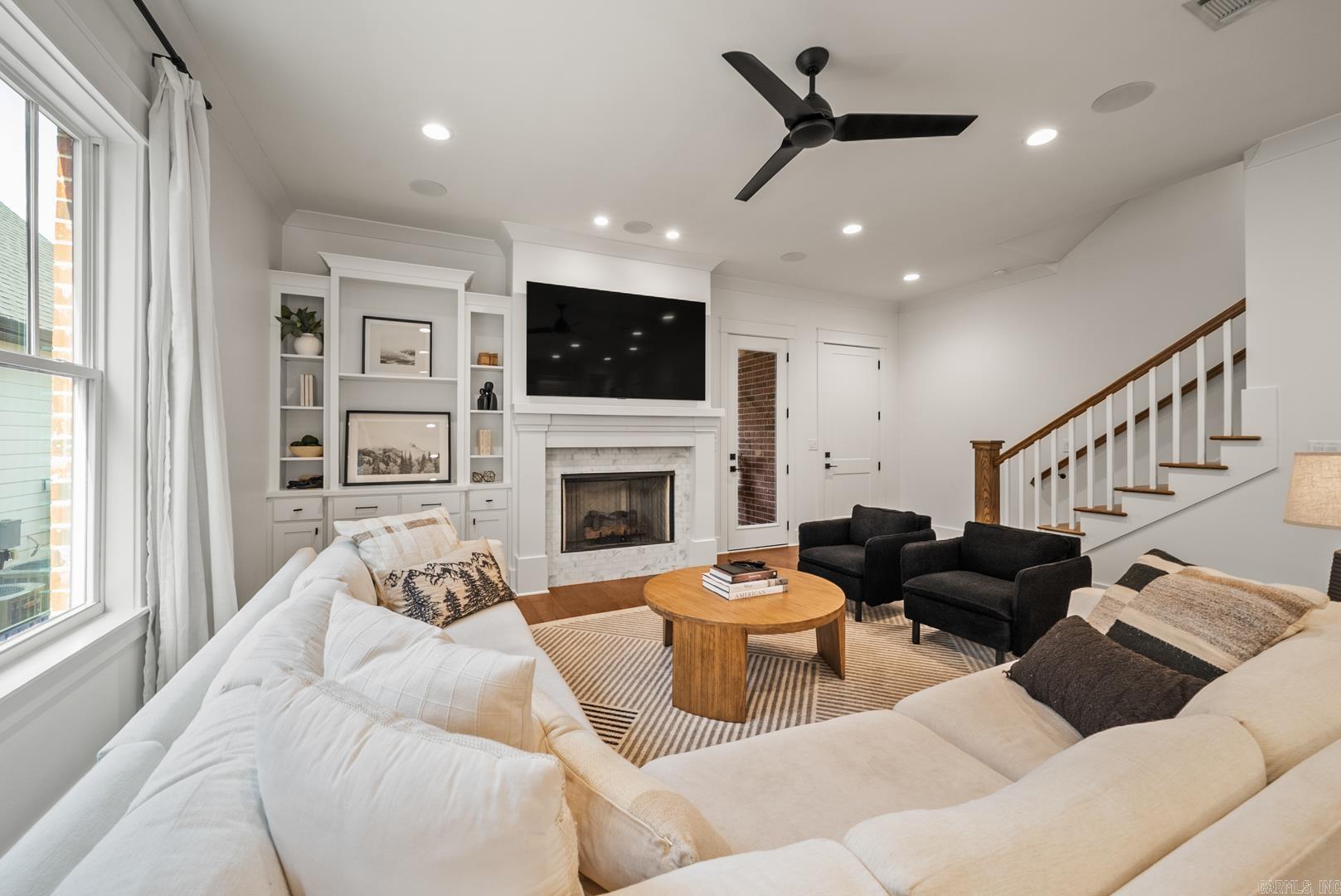 MOUNTAIN PARK - Residential