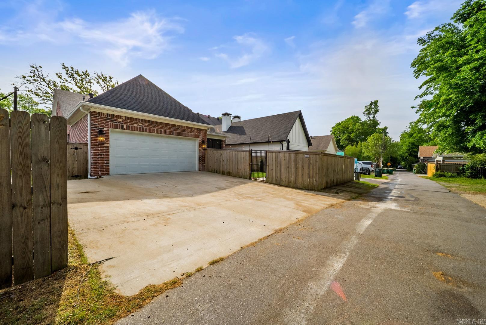 MOUNTAIN PARK - Residential