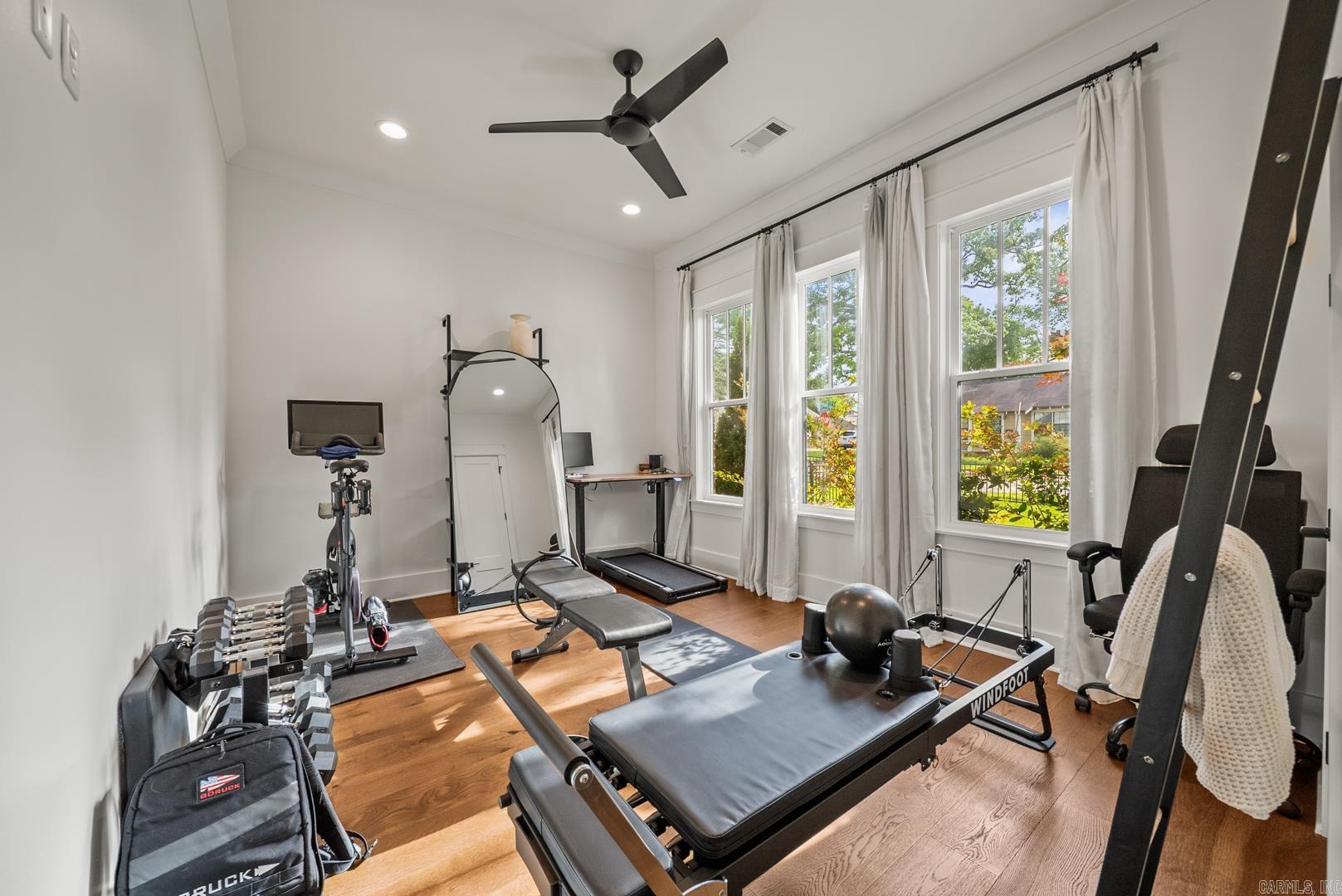 MOUNTAIN PARK - Residential