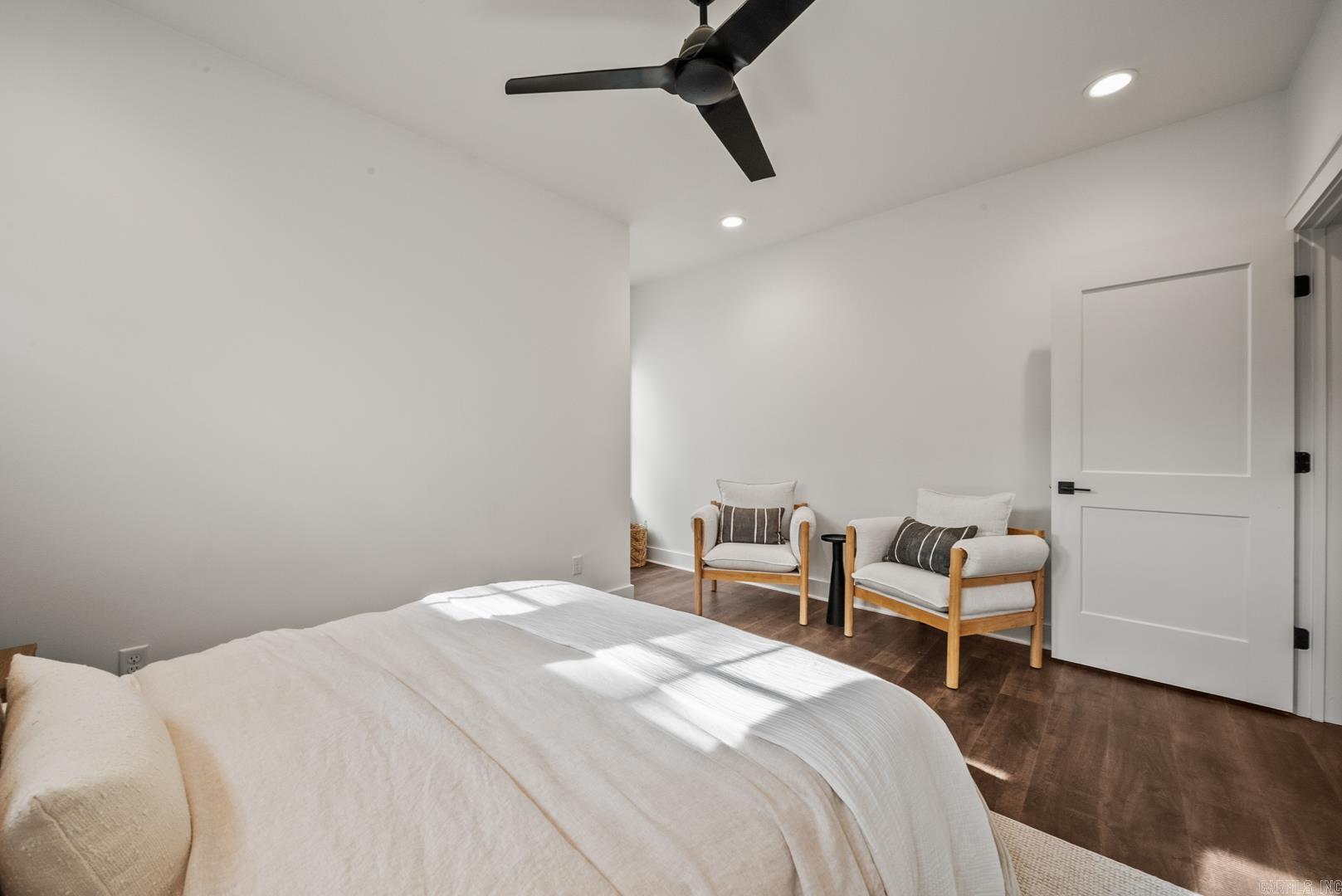 MOUNTAIN PARK - Residential