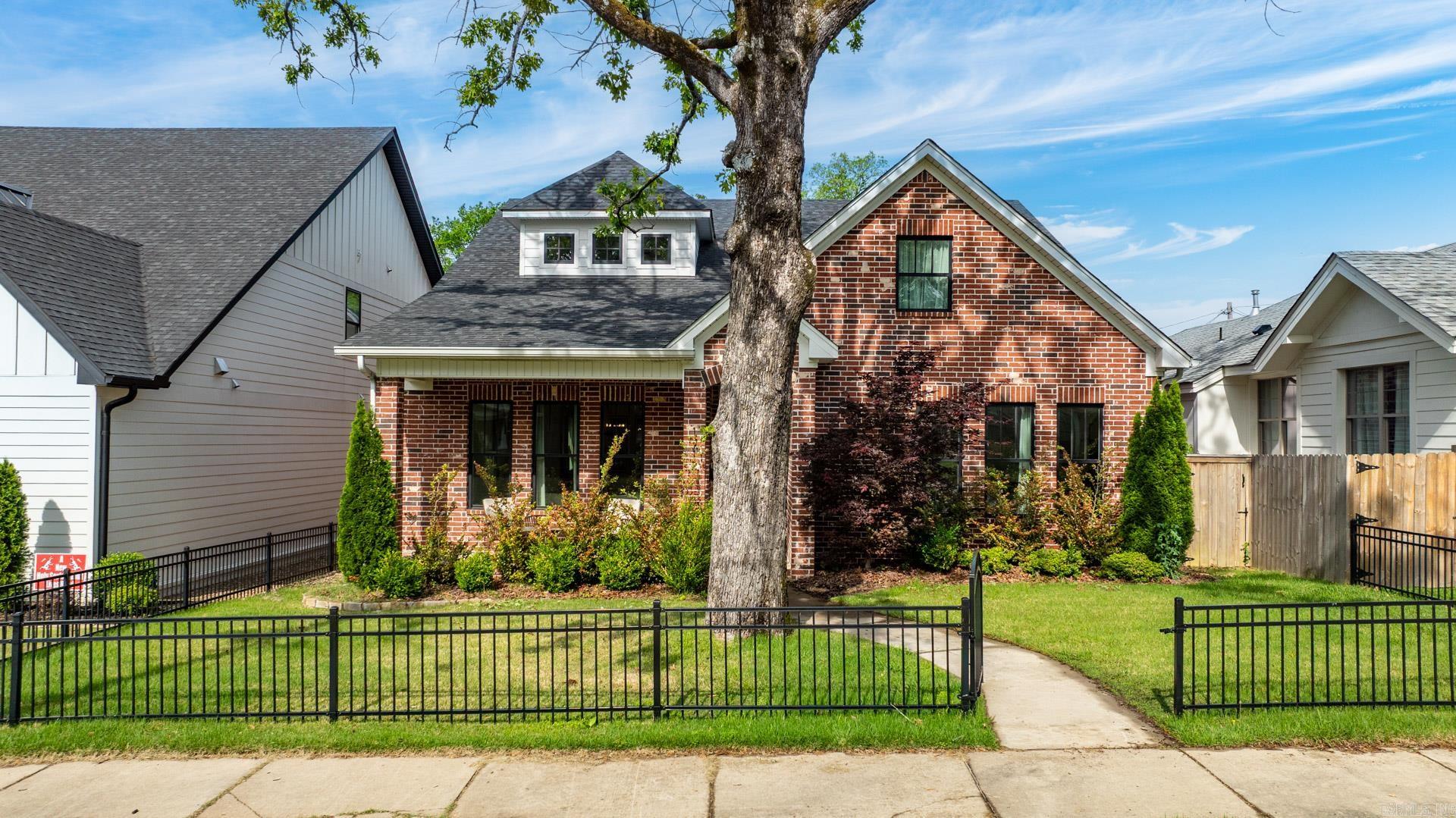 MOUNTAIN PARK - Residential