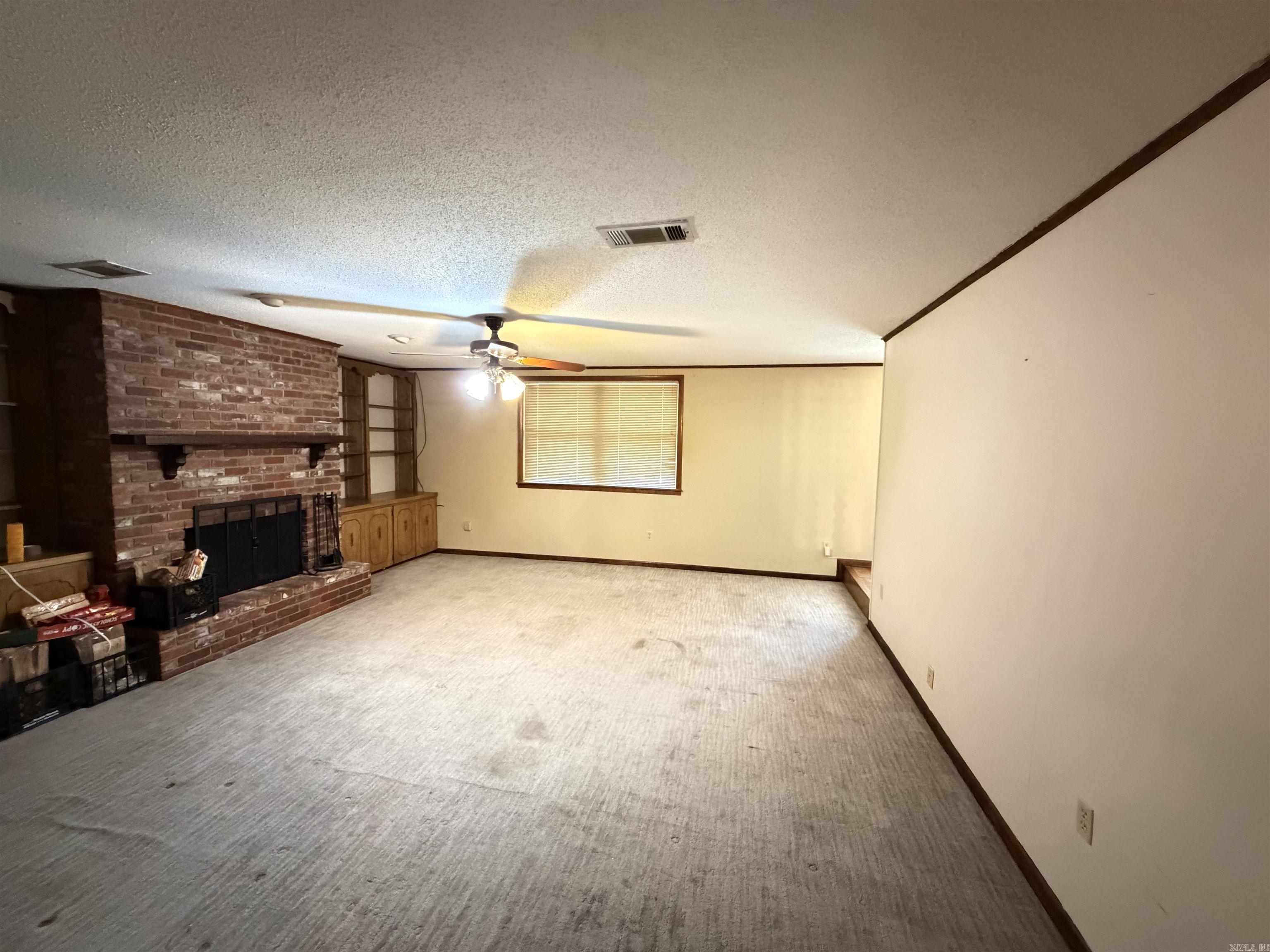 HOLIDAY PARK - Residential