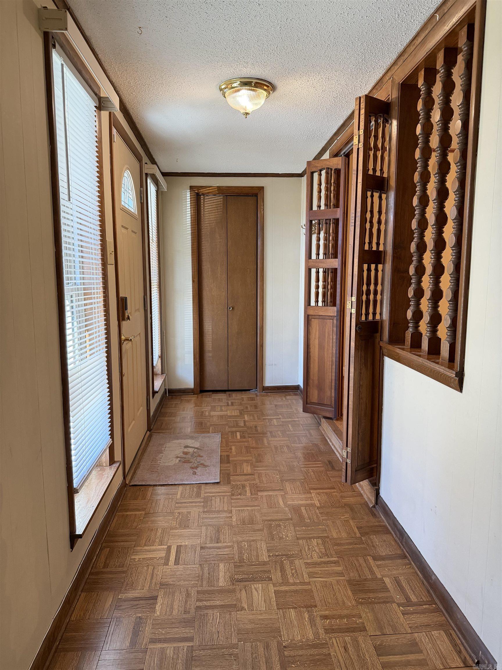 HOLIDAY PARK - Residential